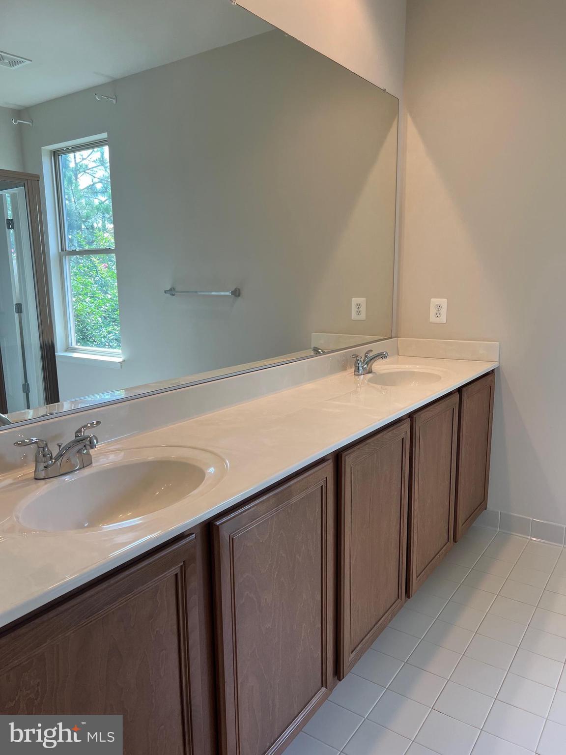 BRAMBLETON - Residential Lease