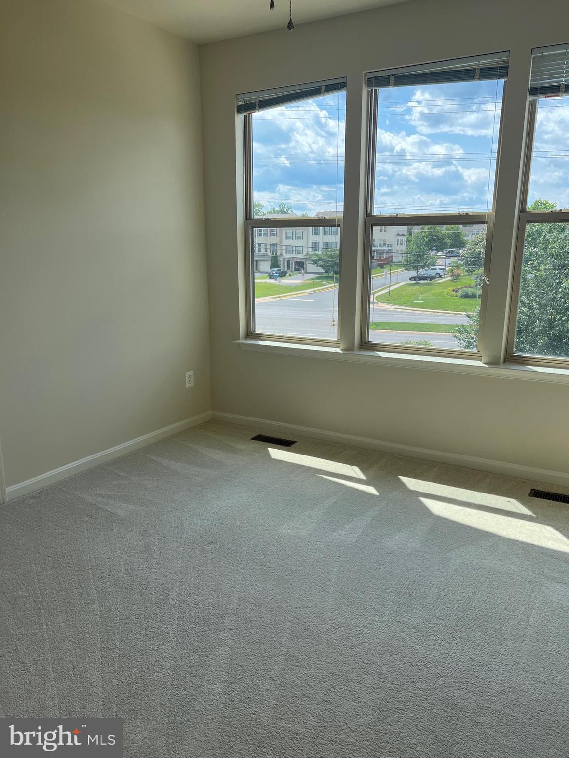 BRAMBLETON - Residential Lease