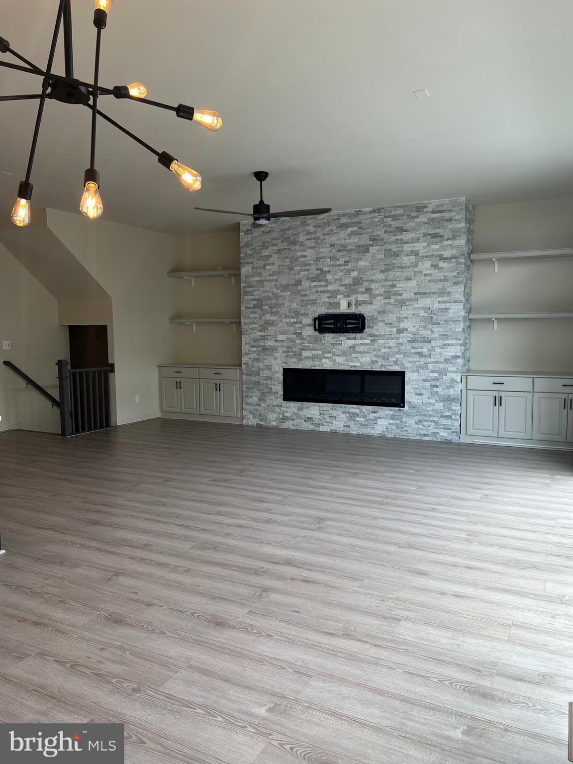 BRAMBLETON - Residential Lease