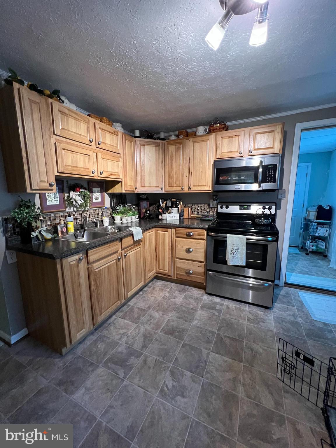 DOWNING ESTATES - Residential