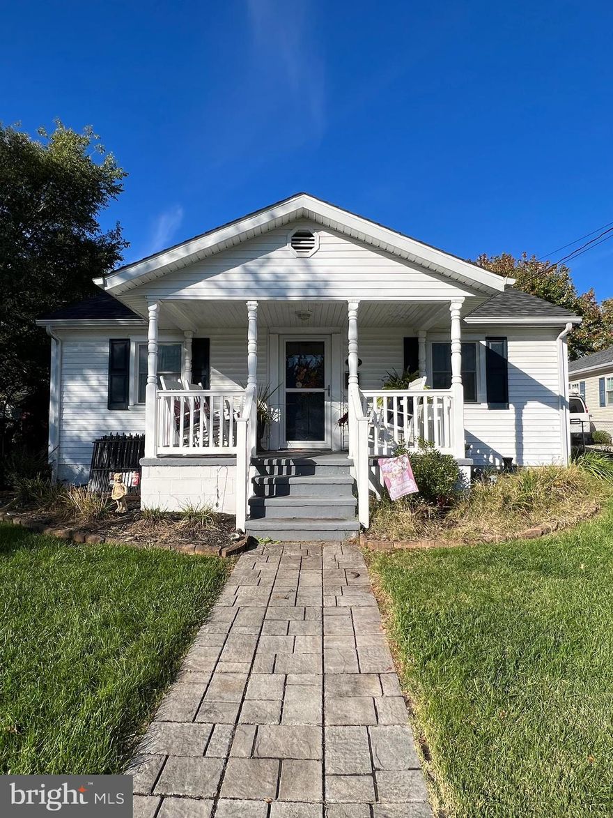 Updated, well maintained home. What a neat, clean move in ready property in town.  This home has 3 bedrooms, 1 bath.  Hardwood floors throughout.,  new furnace in 2017, new insulation in attic and basement, new metal roof on back.