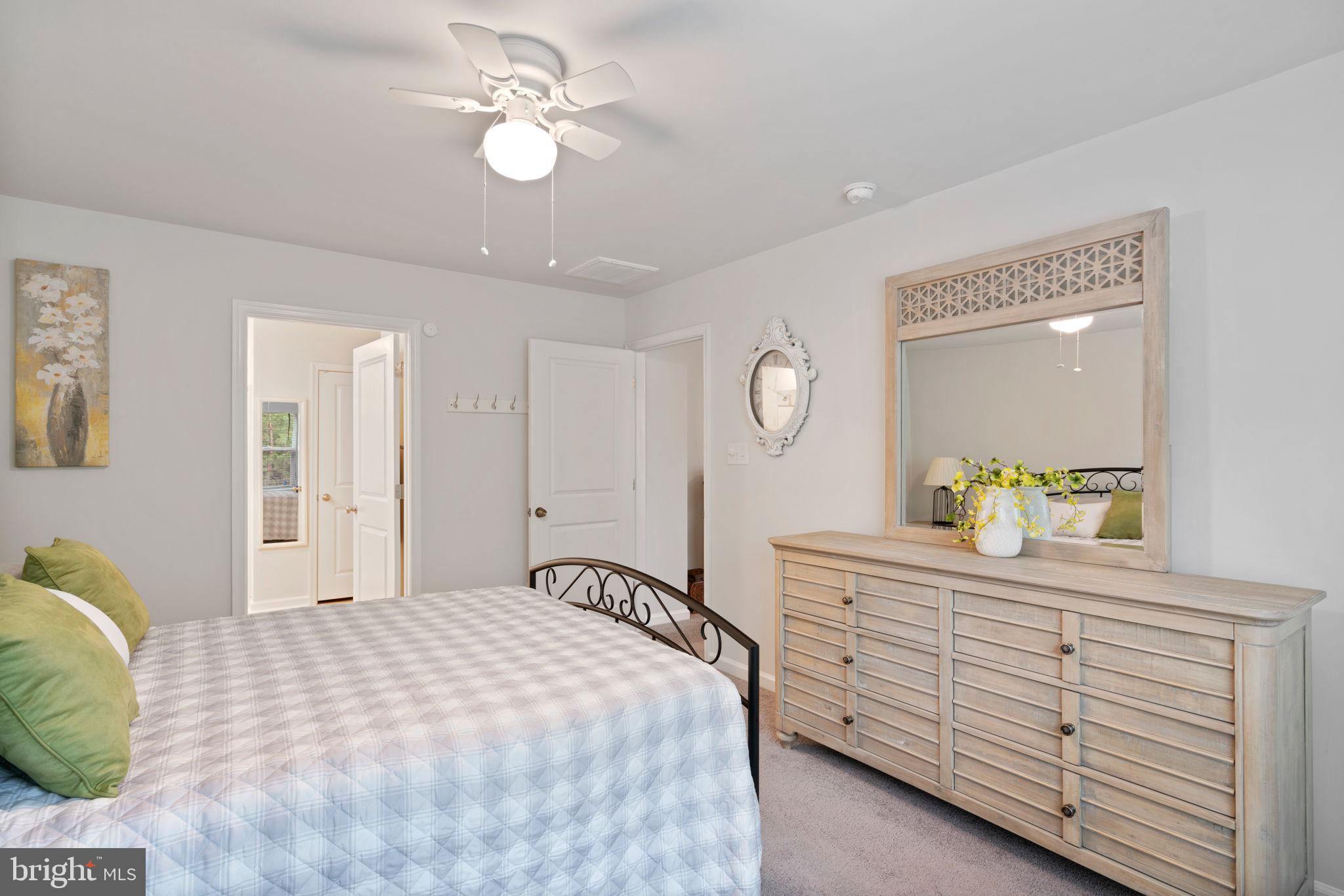 LADYSMITH VILLAGE - Residential