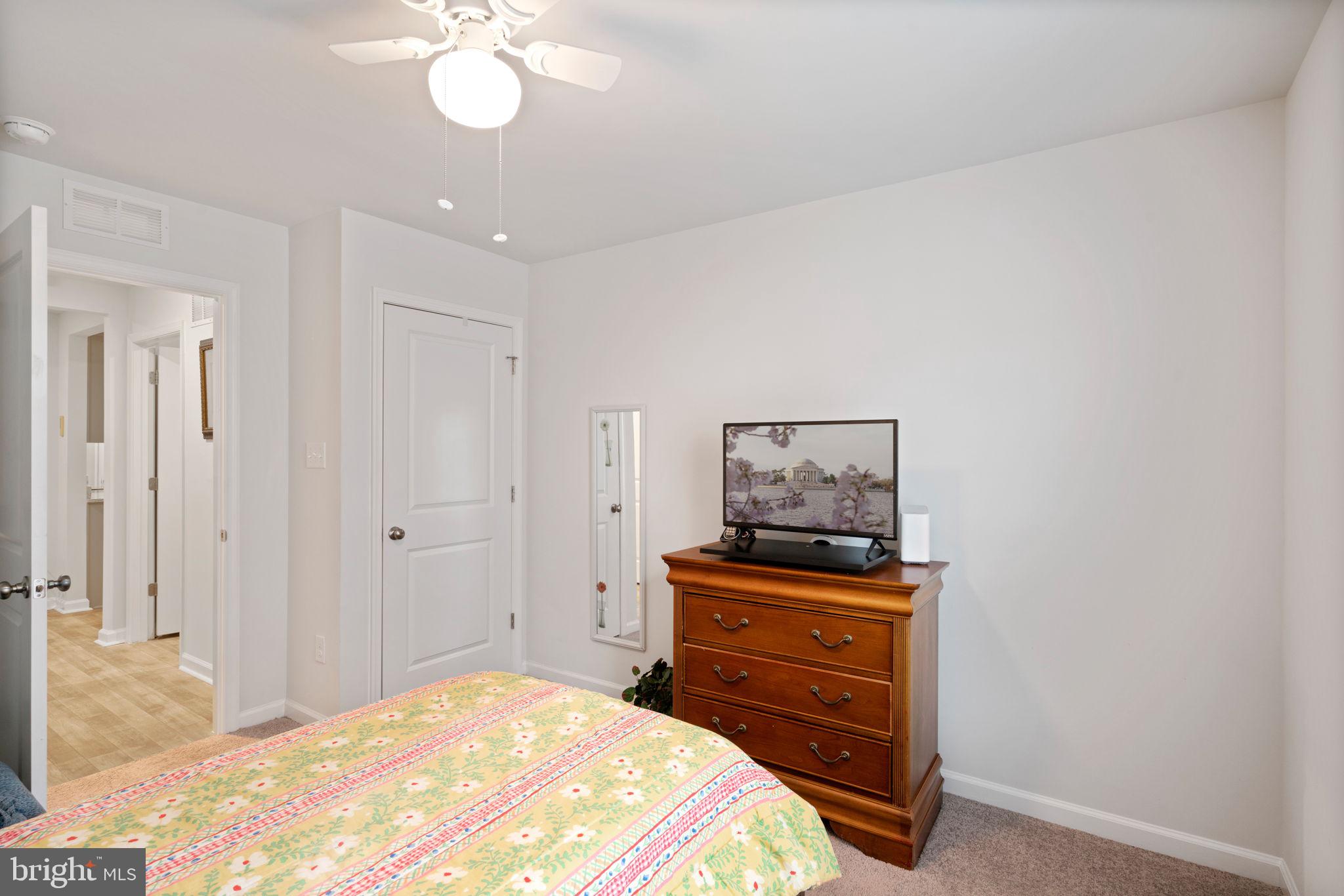 LADYSMITH VILLAGE - Residential