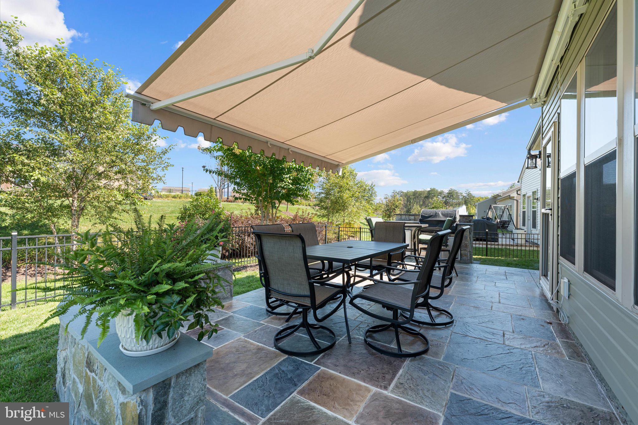 16132 PINK POPPY WAY