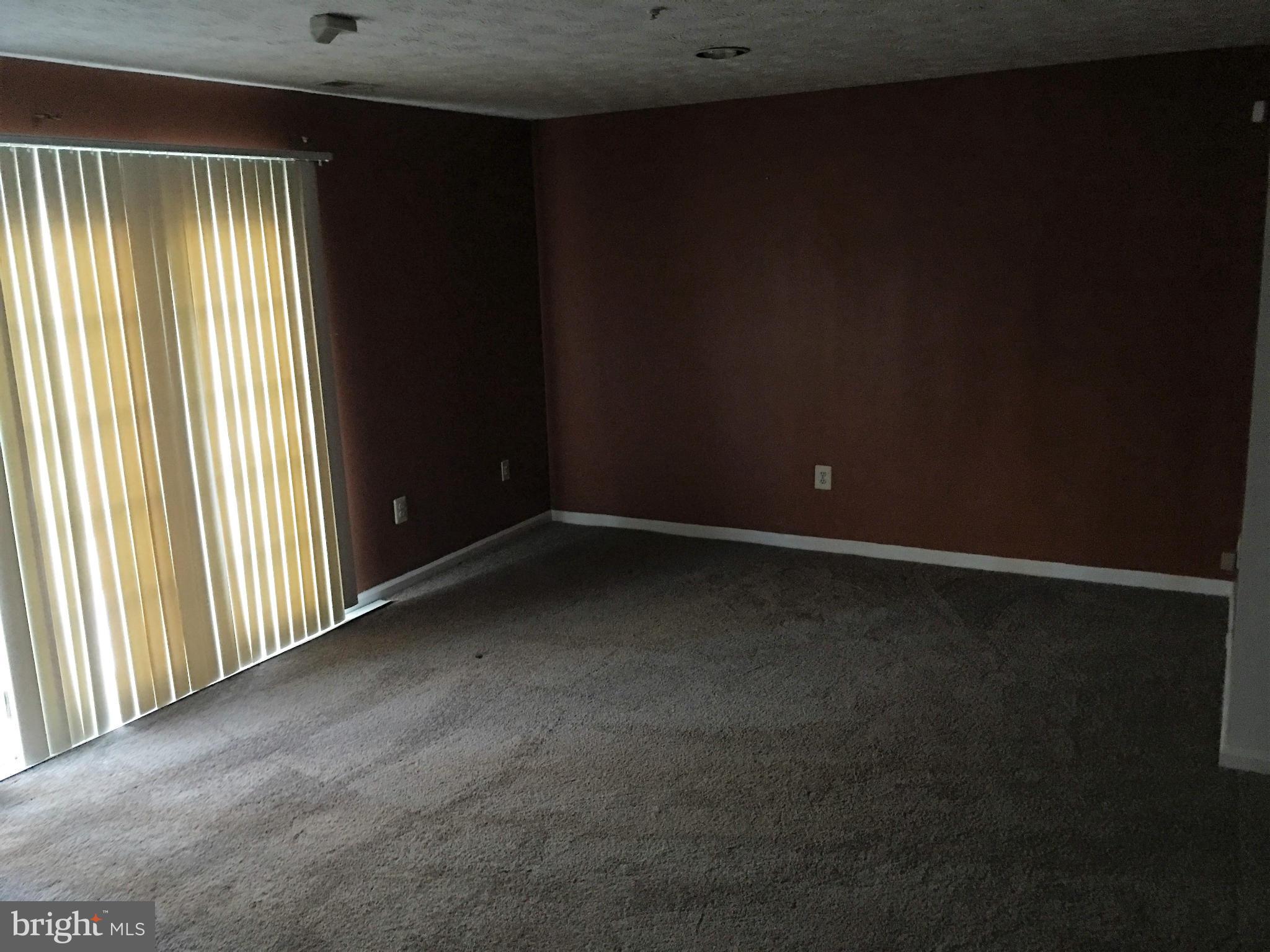 SOUTHLAKE PLAT 6 - Residential Lease