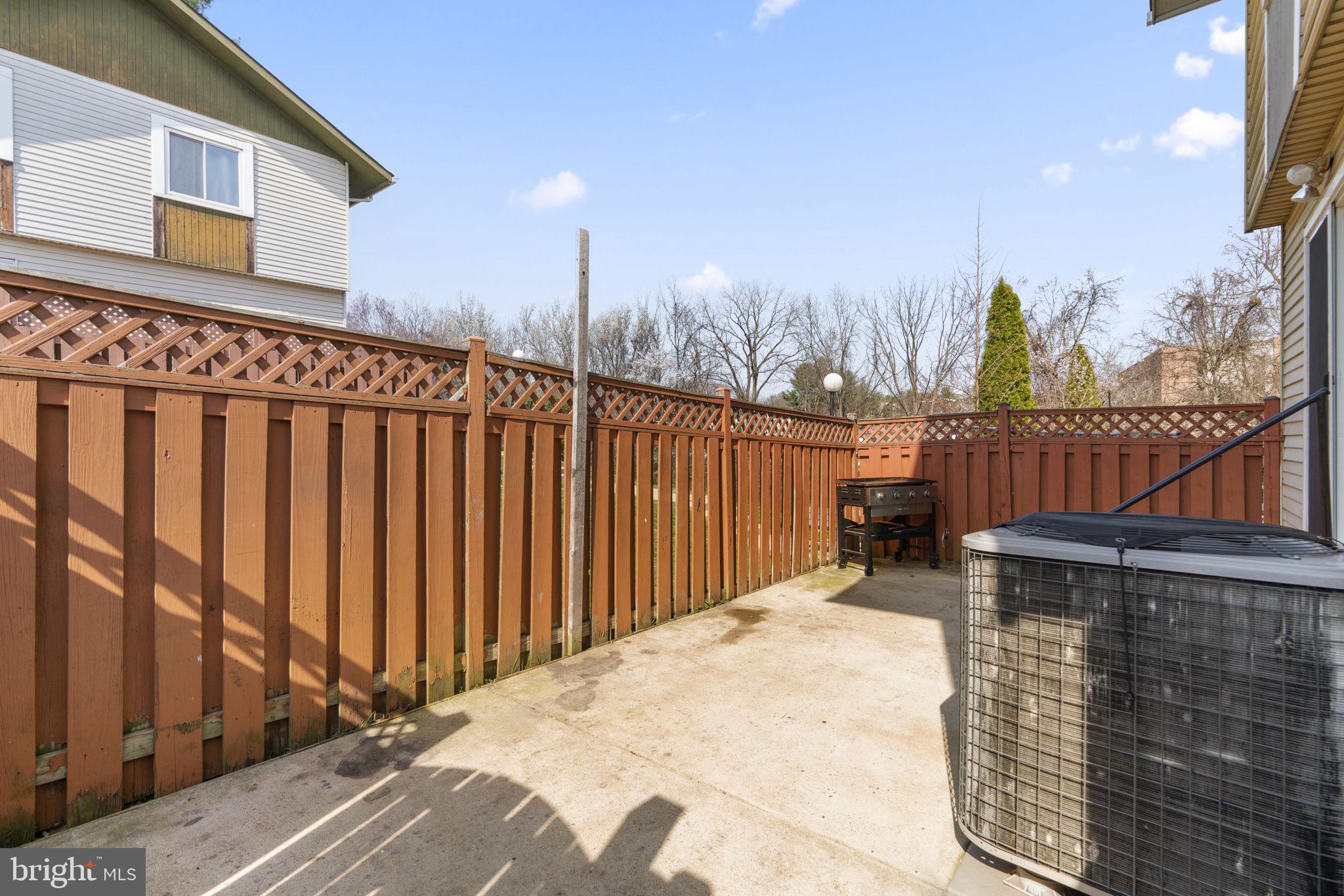 NEWPORT ESTATES - Residential