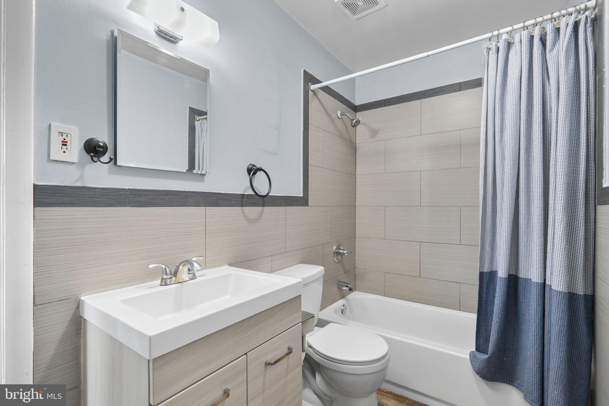 NEWPORT ESTATES - Residential