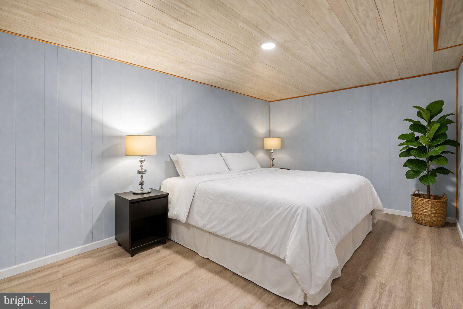 NEWPORT ESTATES - Residential