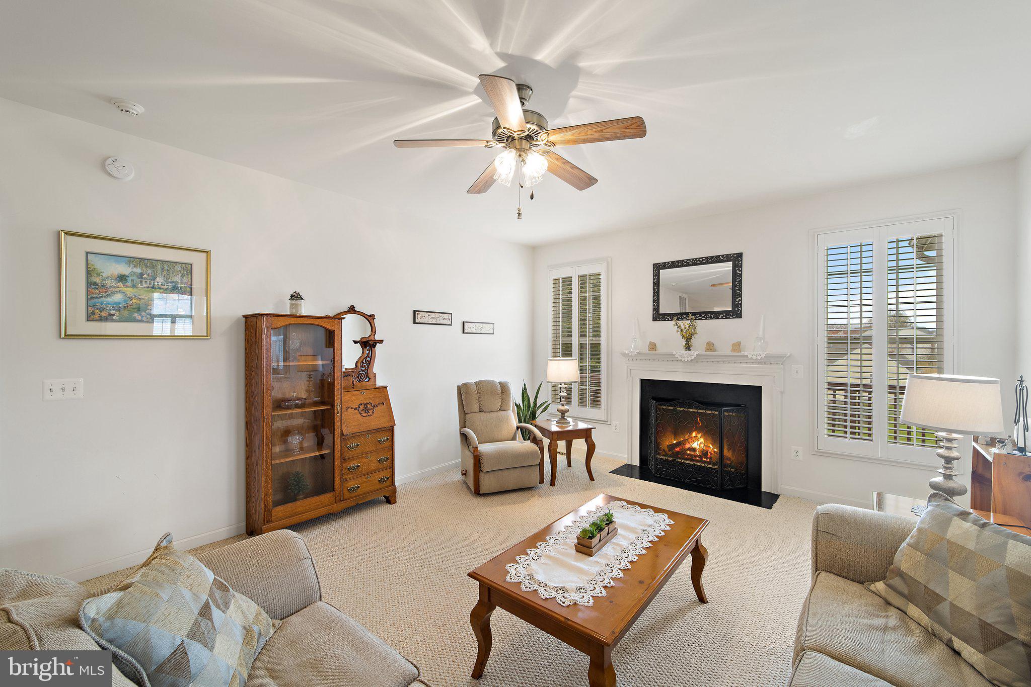 REDWOOD LAKES - Residential