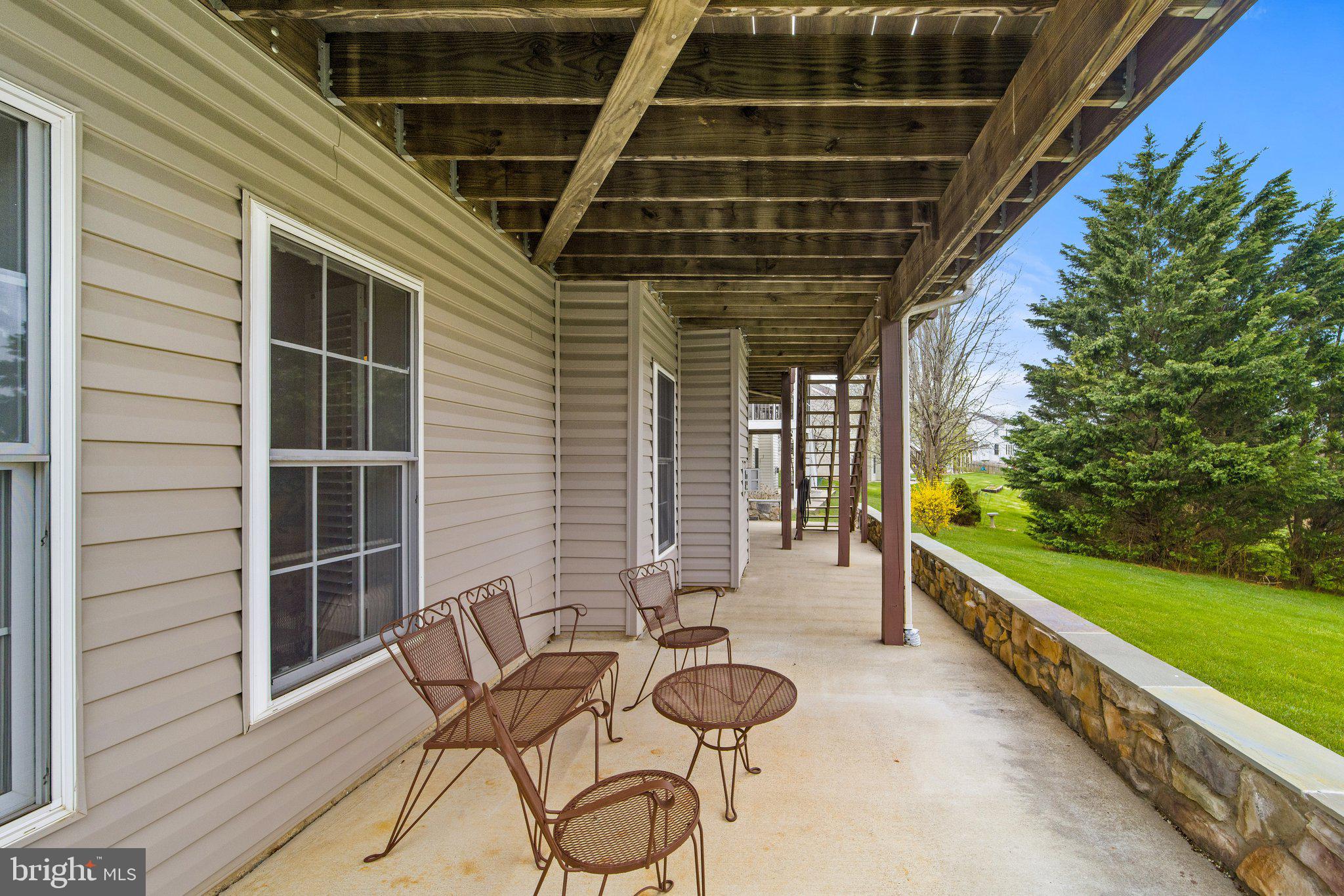 REDWOOD LAKES - Residential