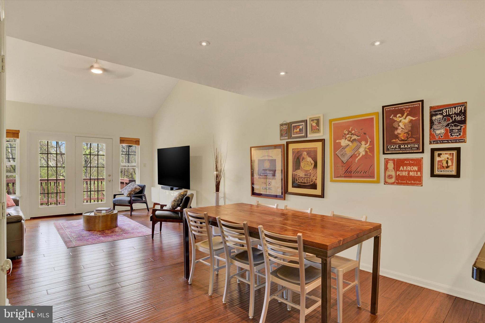 HUMMELSTOWN - Residential