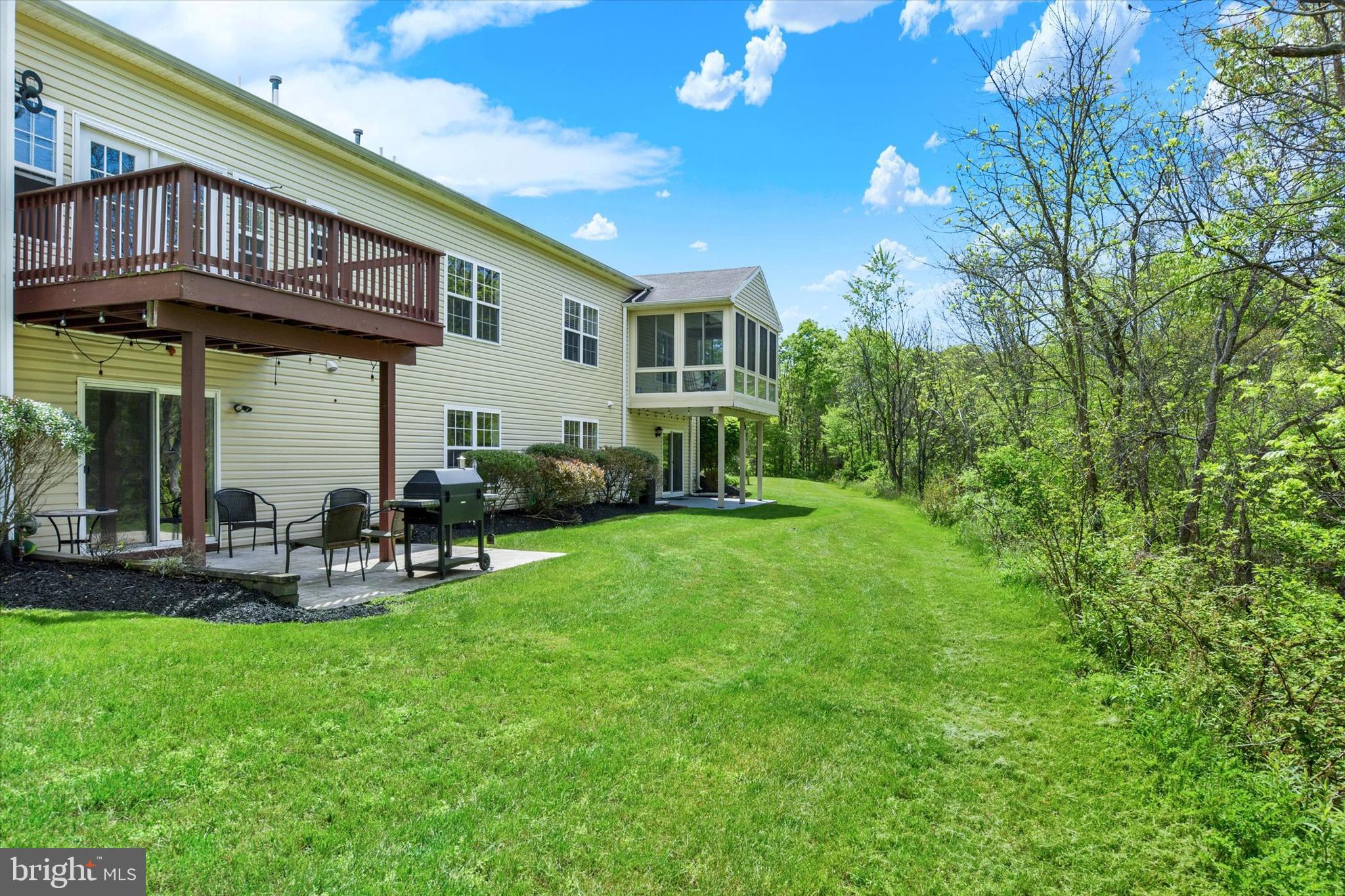 HUMMELSTOWN - Residential