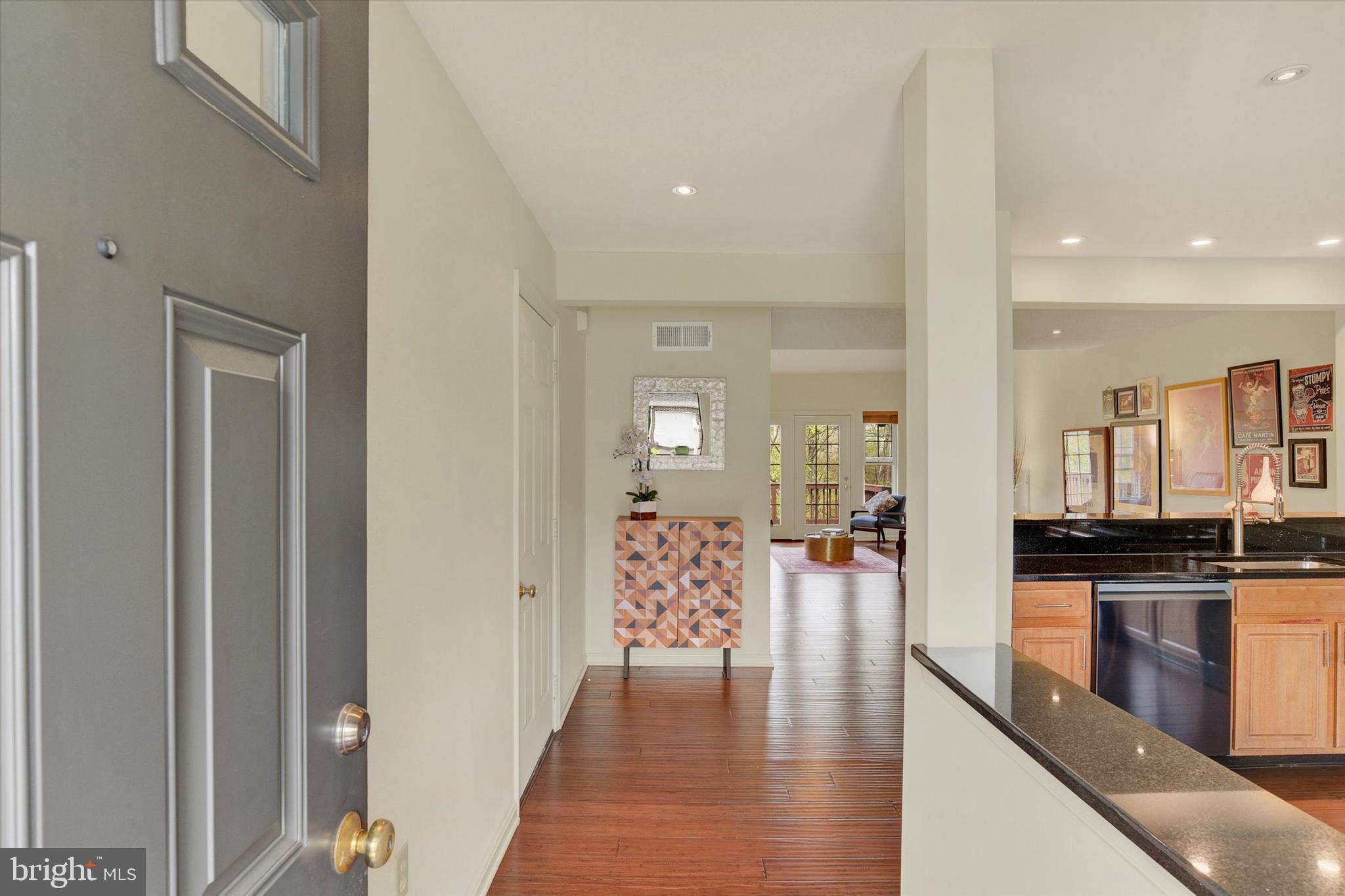HUMMELSTOWN - Residential