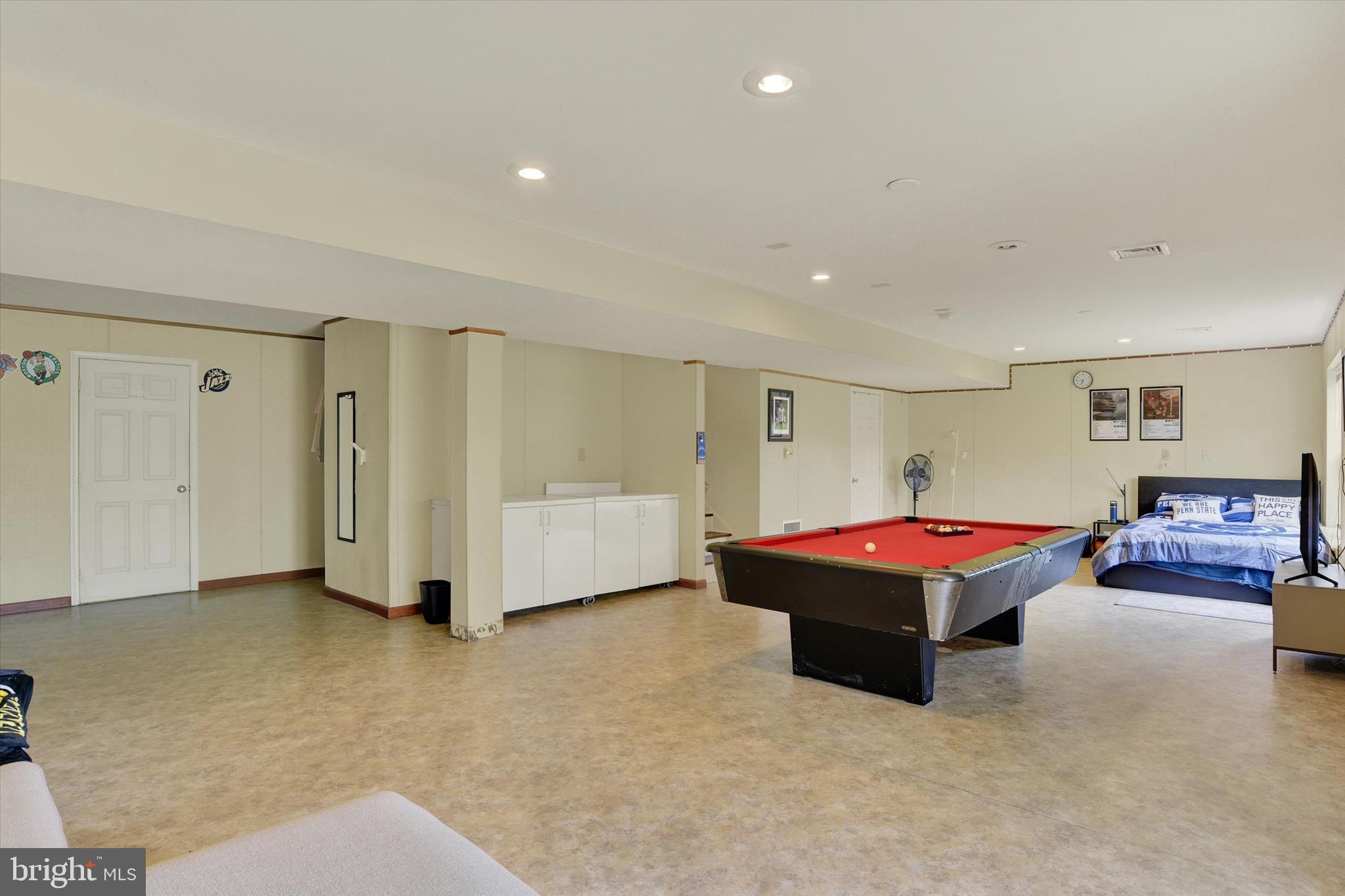HUMMELSTOWN - Residential