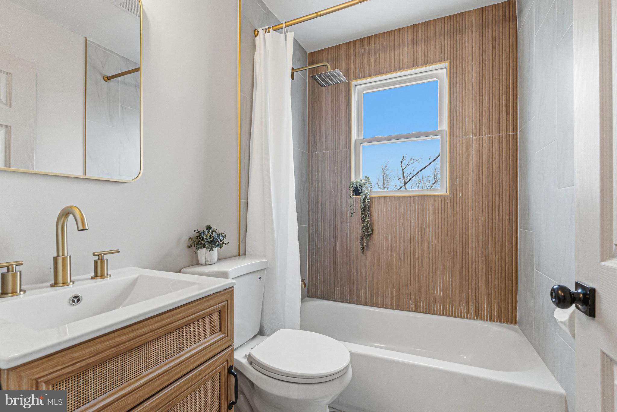 CURTIS BAY - Residential