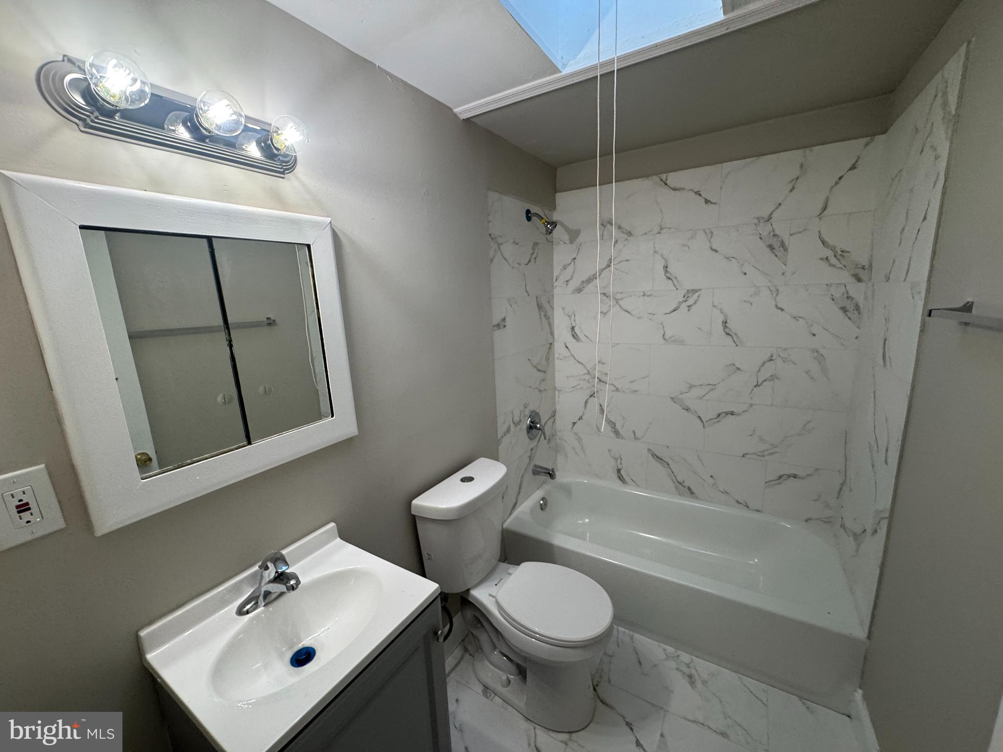 EASTWOOD HEIGHTS - Residential Lease