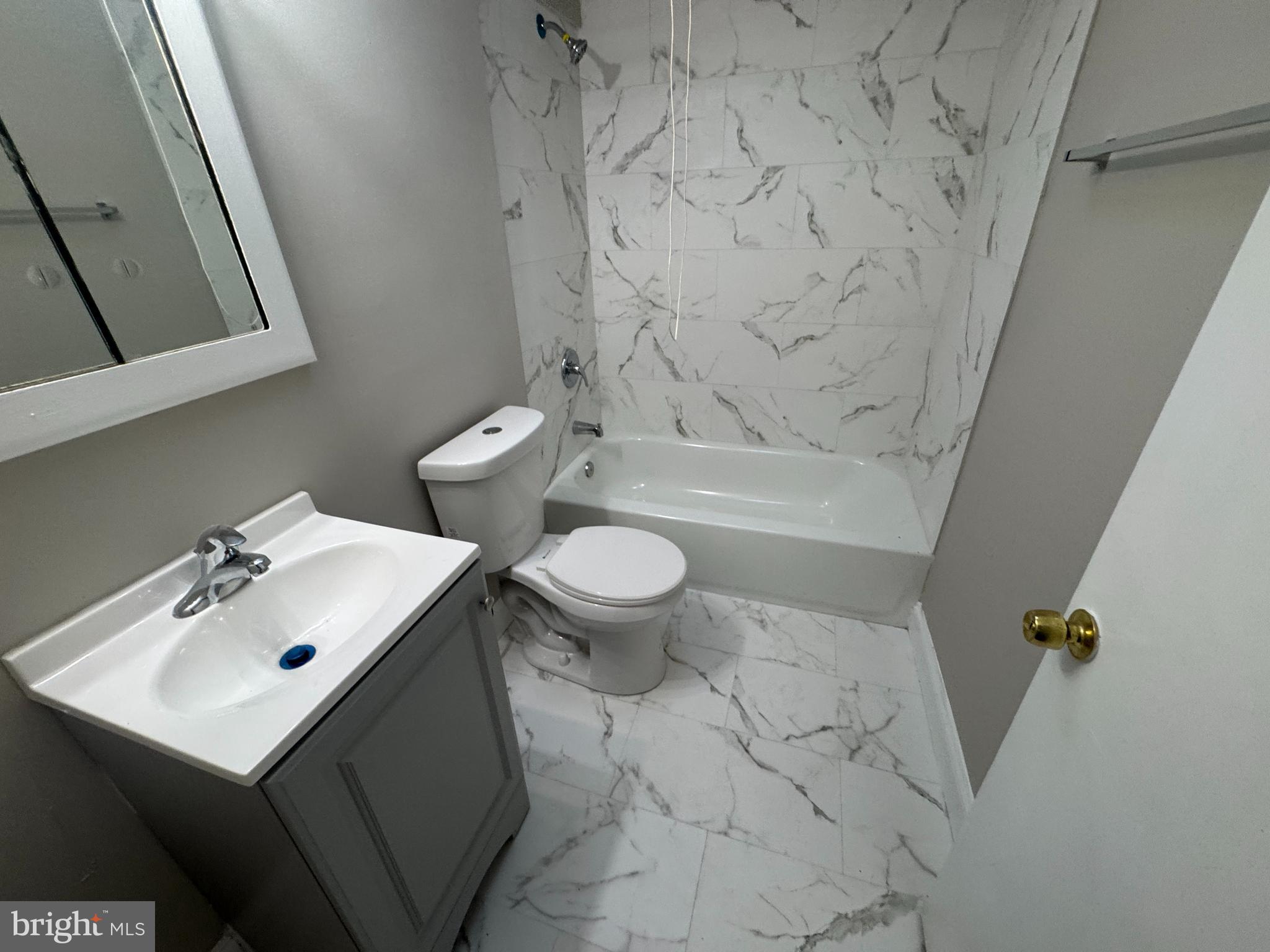 EASTWOOD HEIGHTS - Residential Lease