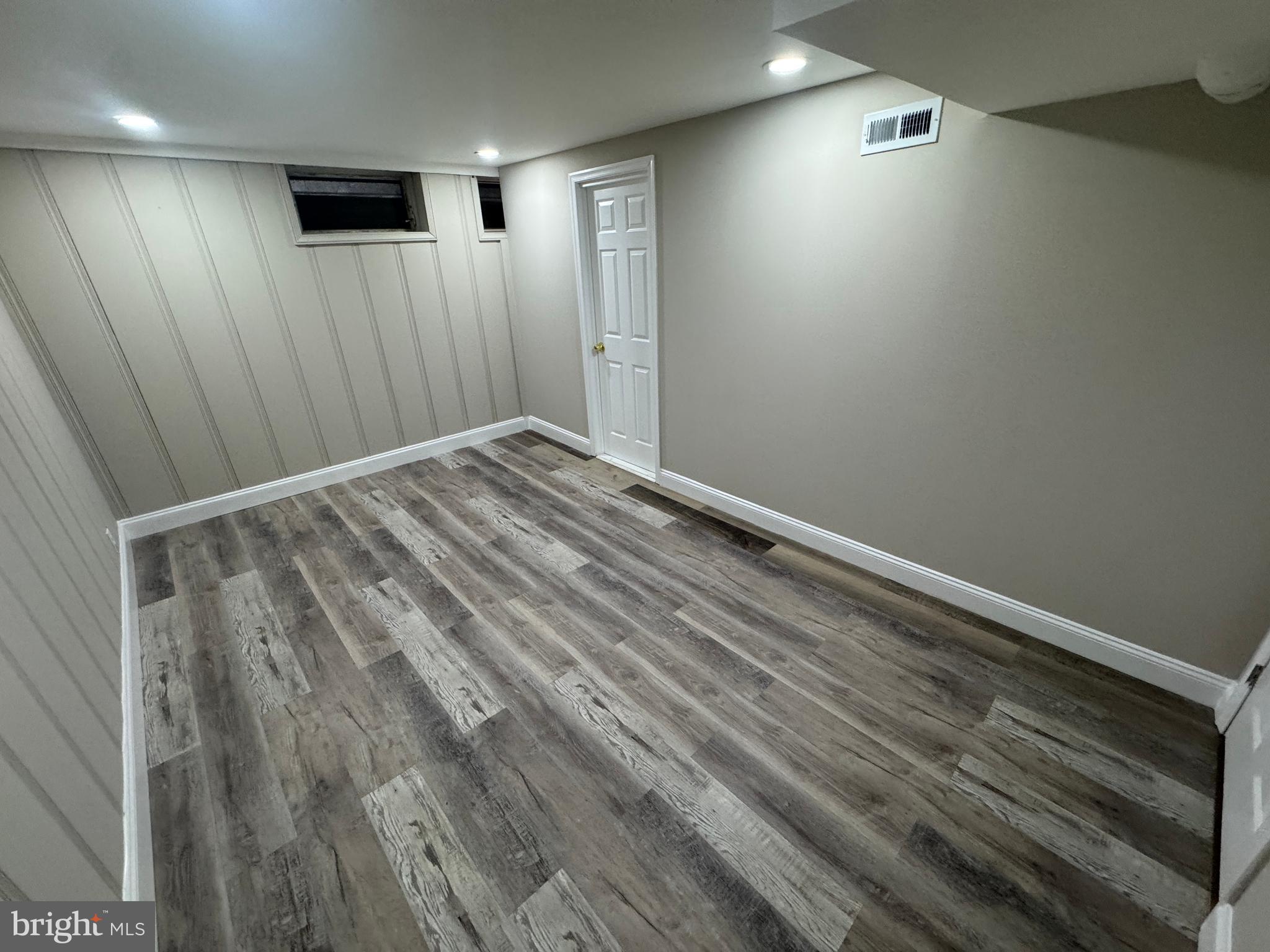 EASTWOOD HEIGHTS - Residential Lease