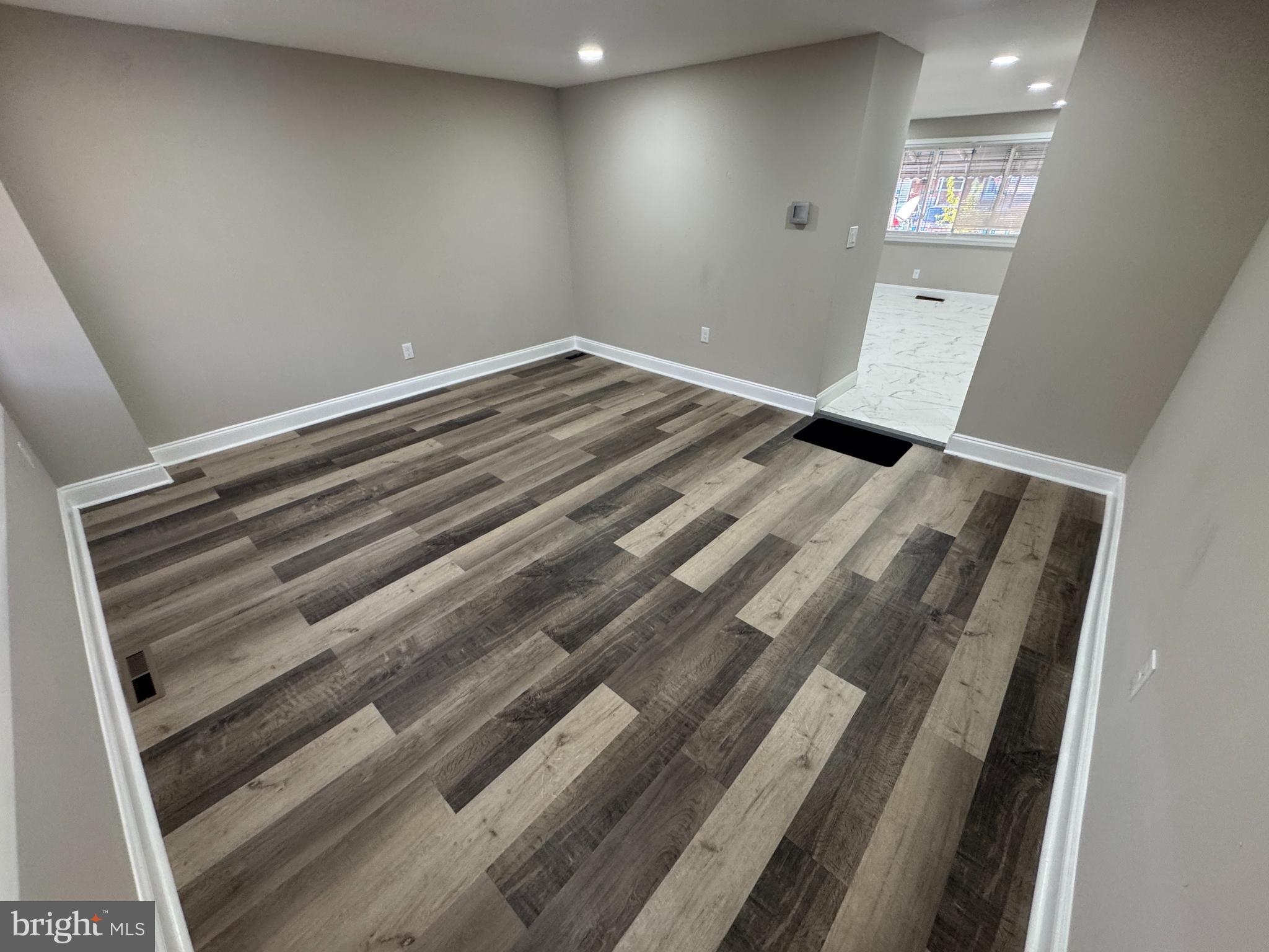 EASTWOOD HEIGHTS - Residential Lease