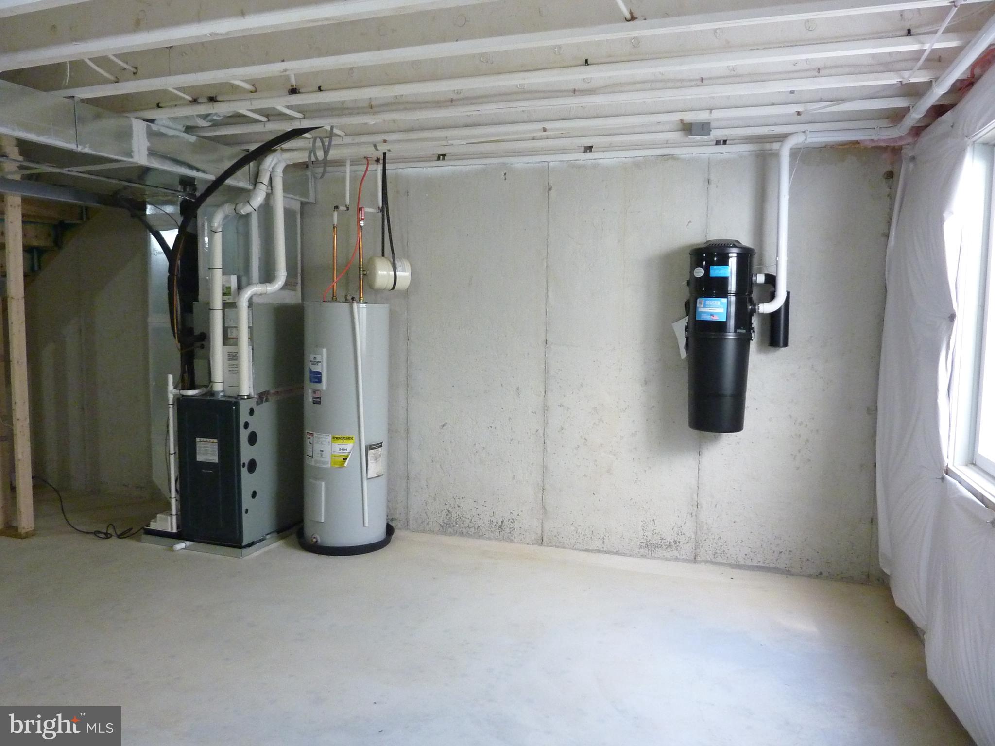 CAMBRIA VILLAGE - Residential