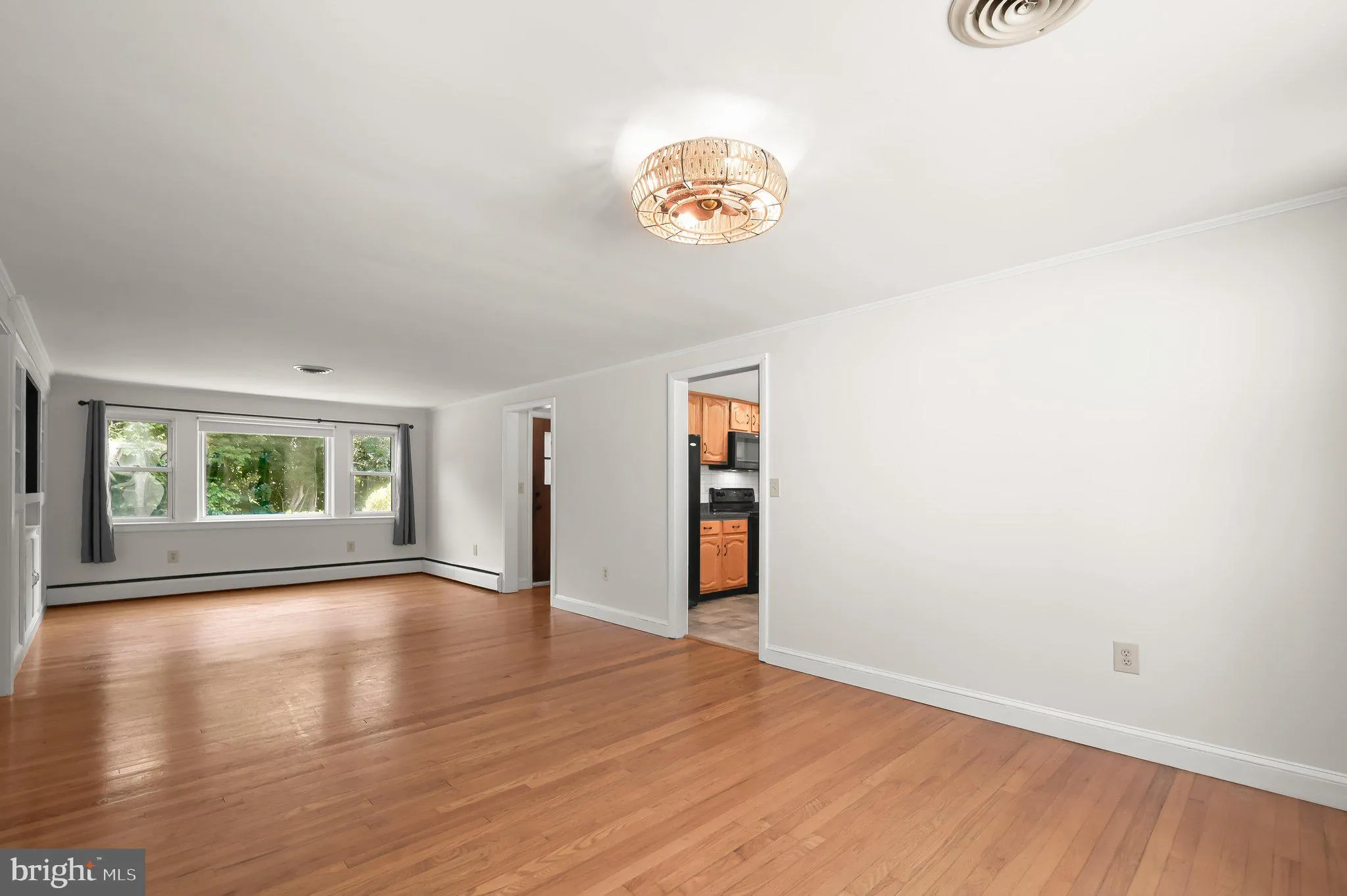 Additional image 100 of 7416 Centre Street, Sykesville, MD 21784