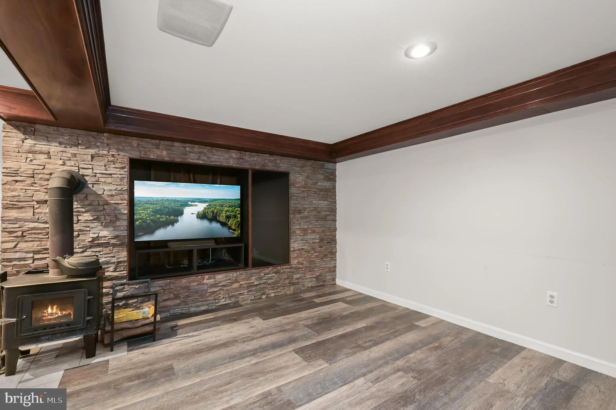 Additional image 129 of 7416 Centre Street, Sykesville, MD 21784