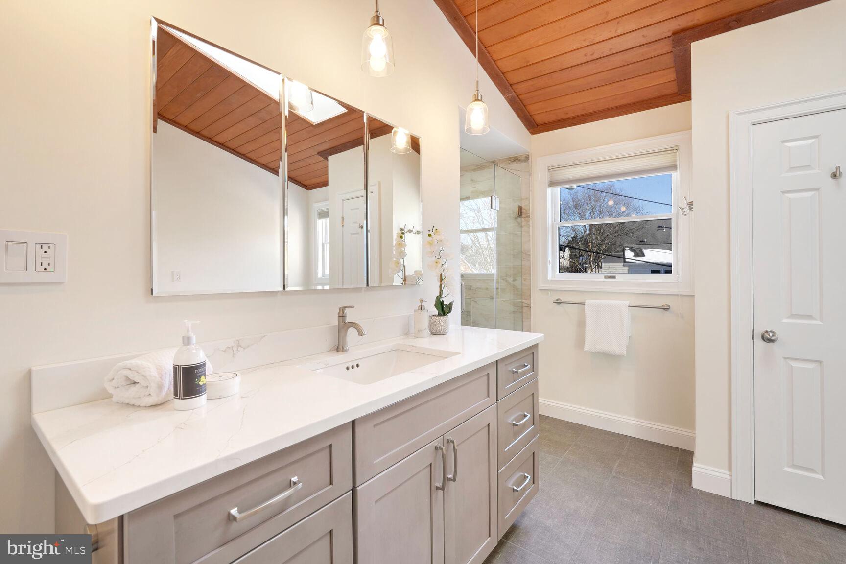 CABIN JOHN PARK - Residential