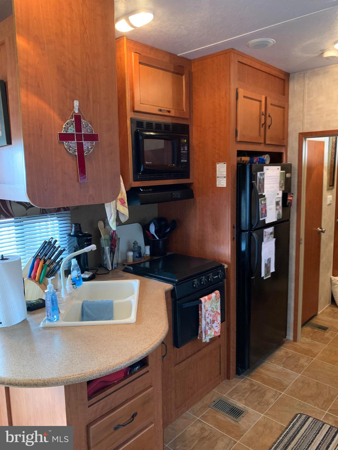 RIVER BEND - Residential