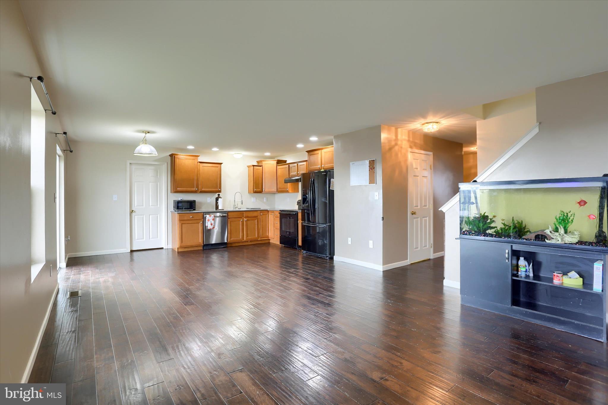 APPLEWOOD - Residential