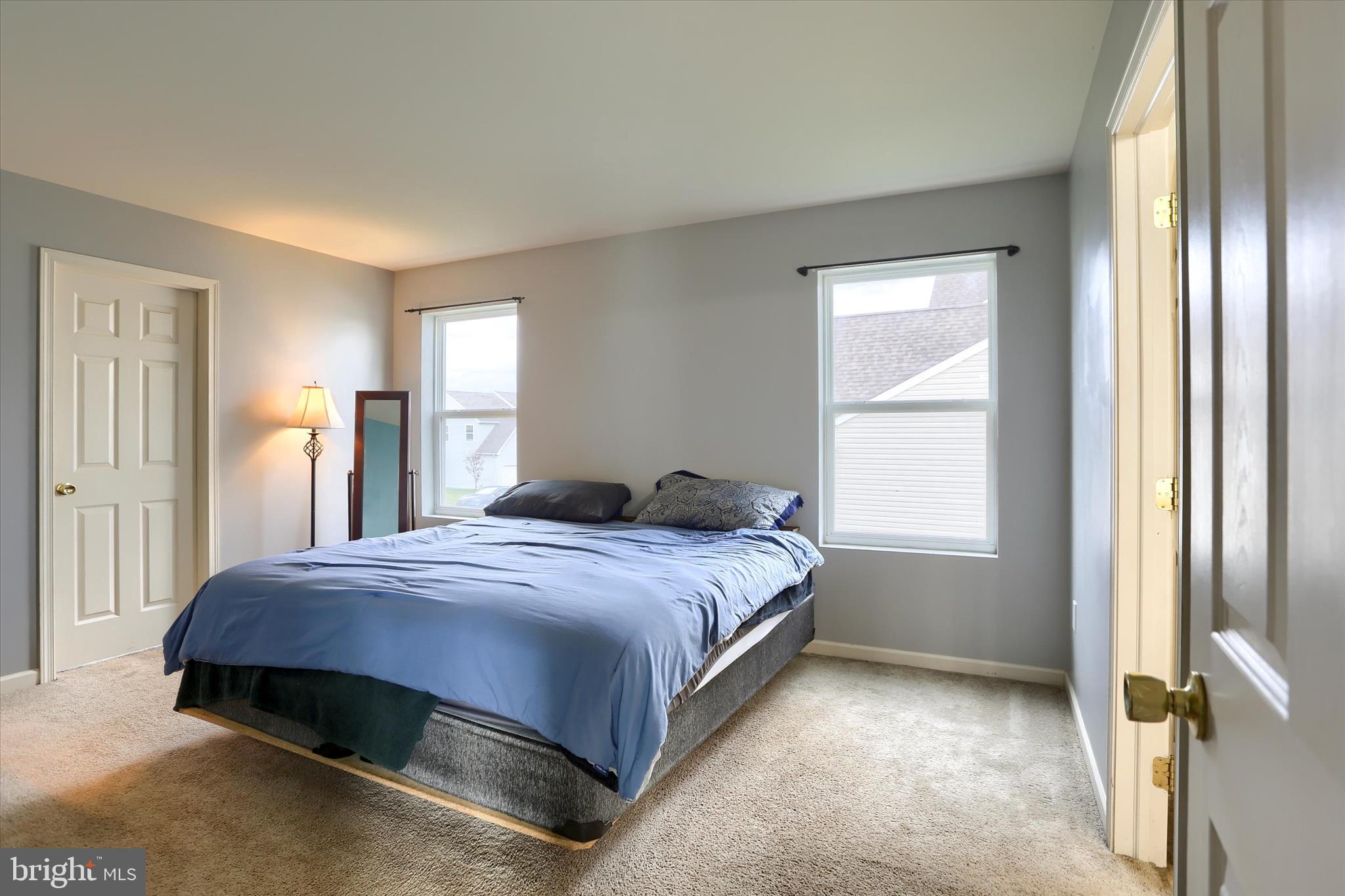 APPLEWOOD - Residential