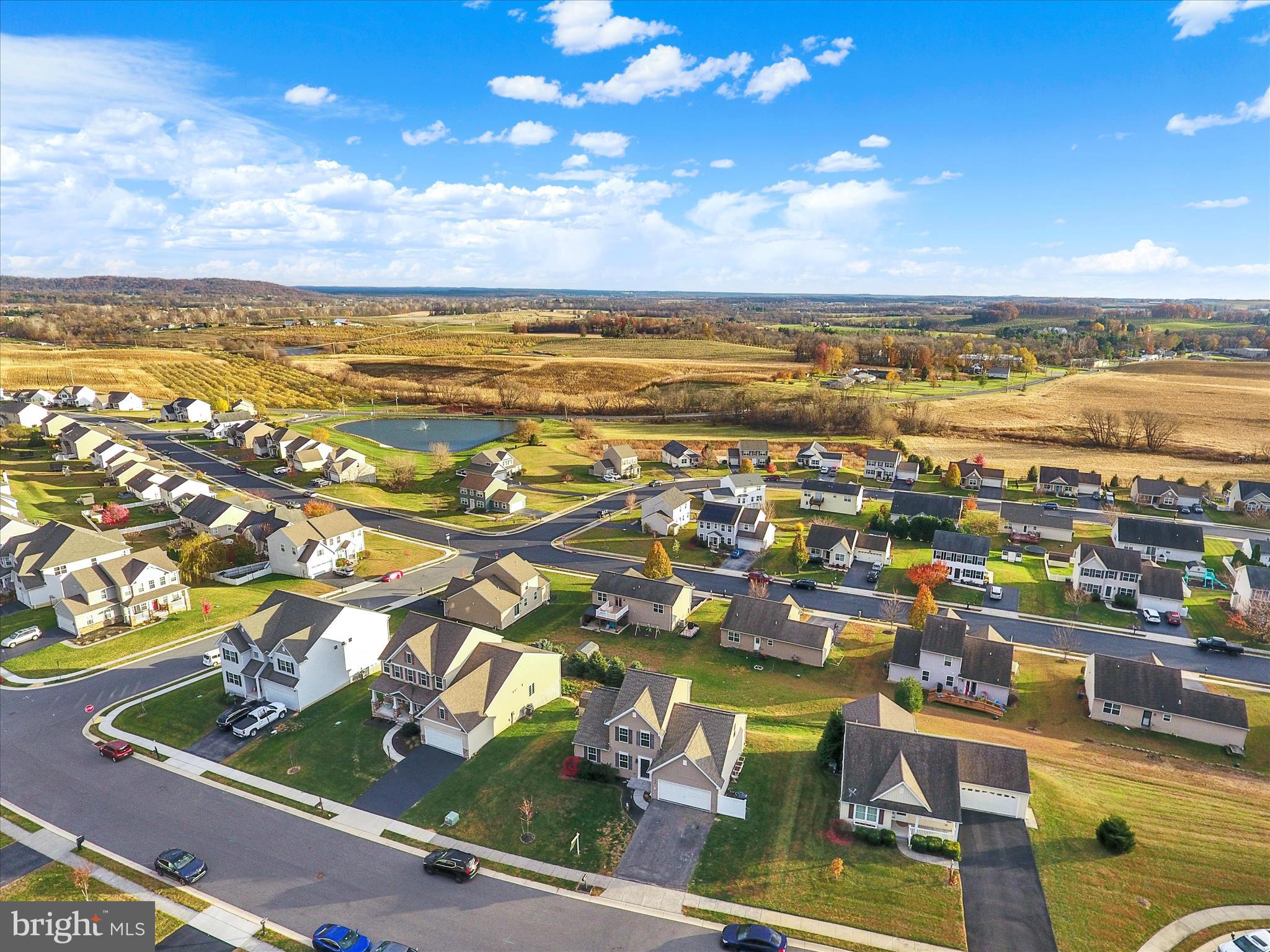 APPLEWOOD - Residential