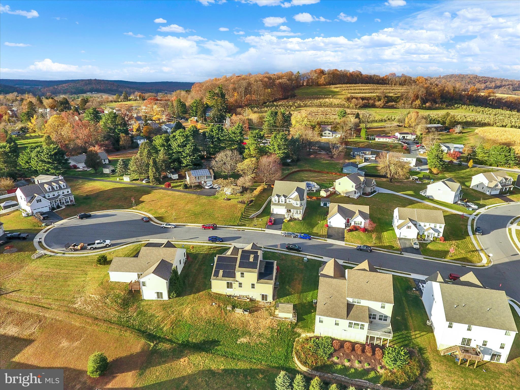 APPLEWOOD - Residential