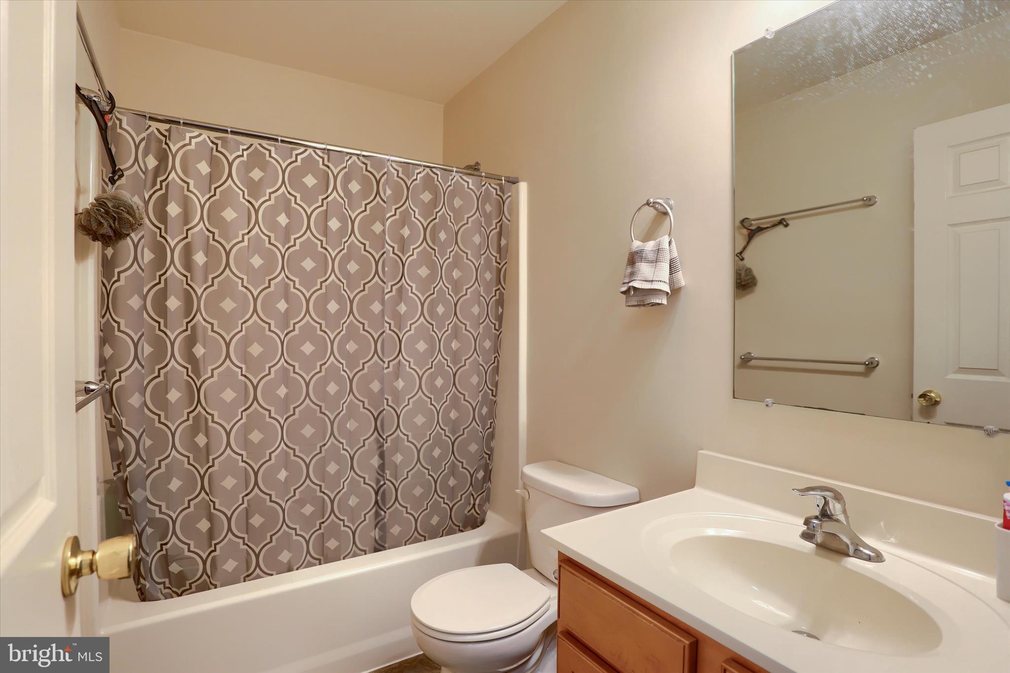 APPLEWOOD - Residential