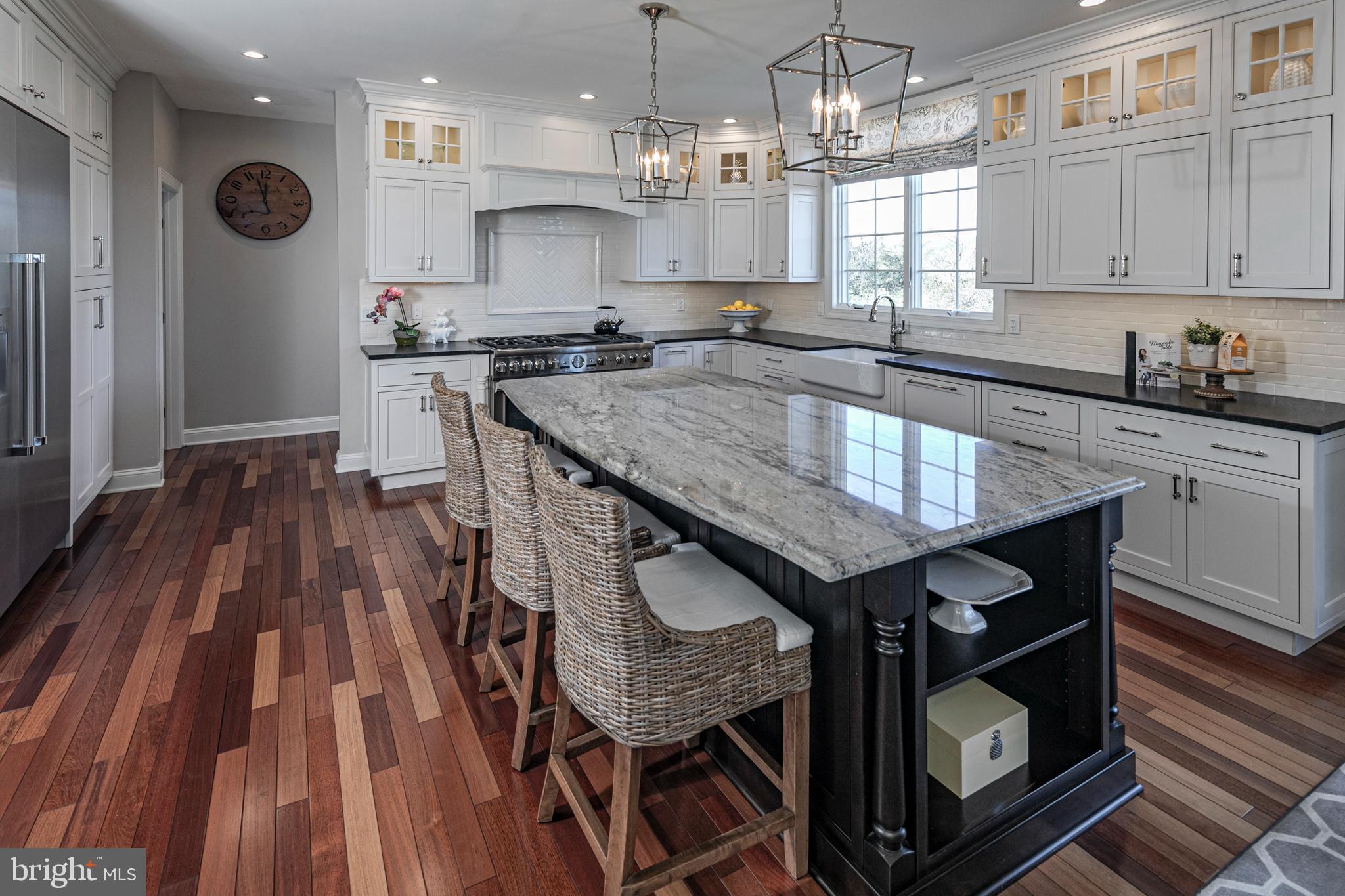 88 VAN ZANDT ROAD