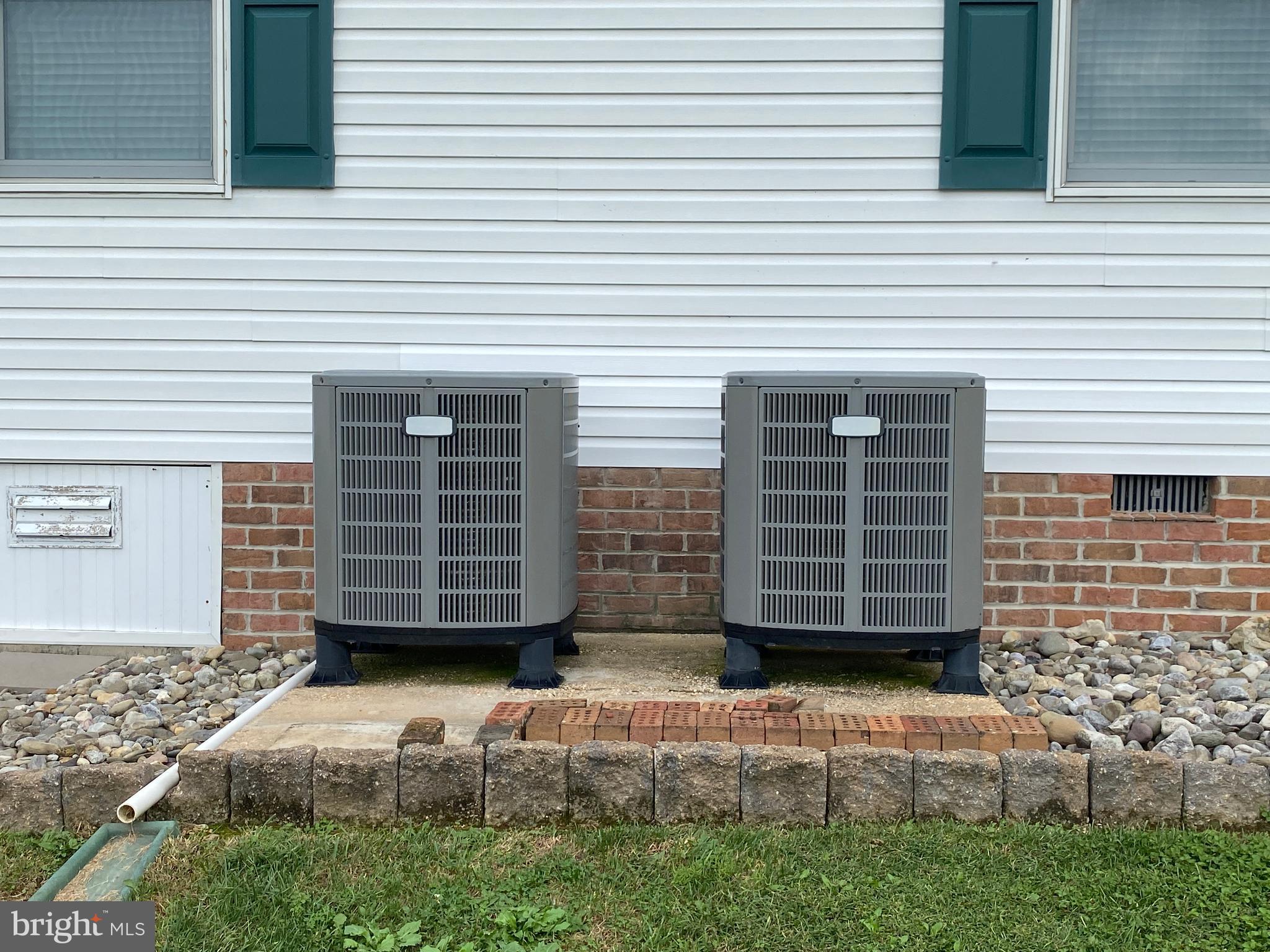 GLENDALE ESTATES - Residential