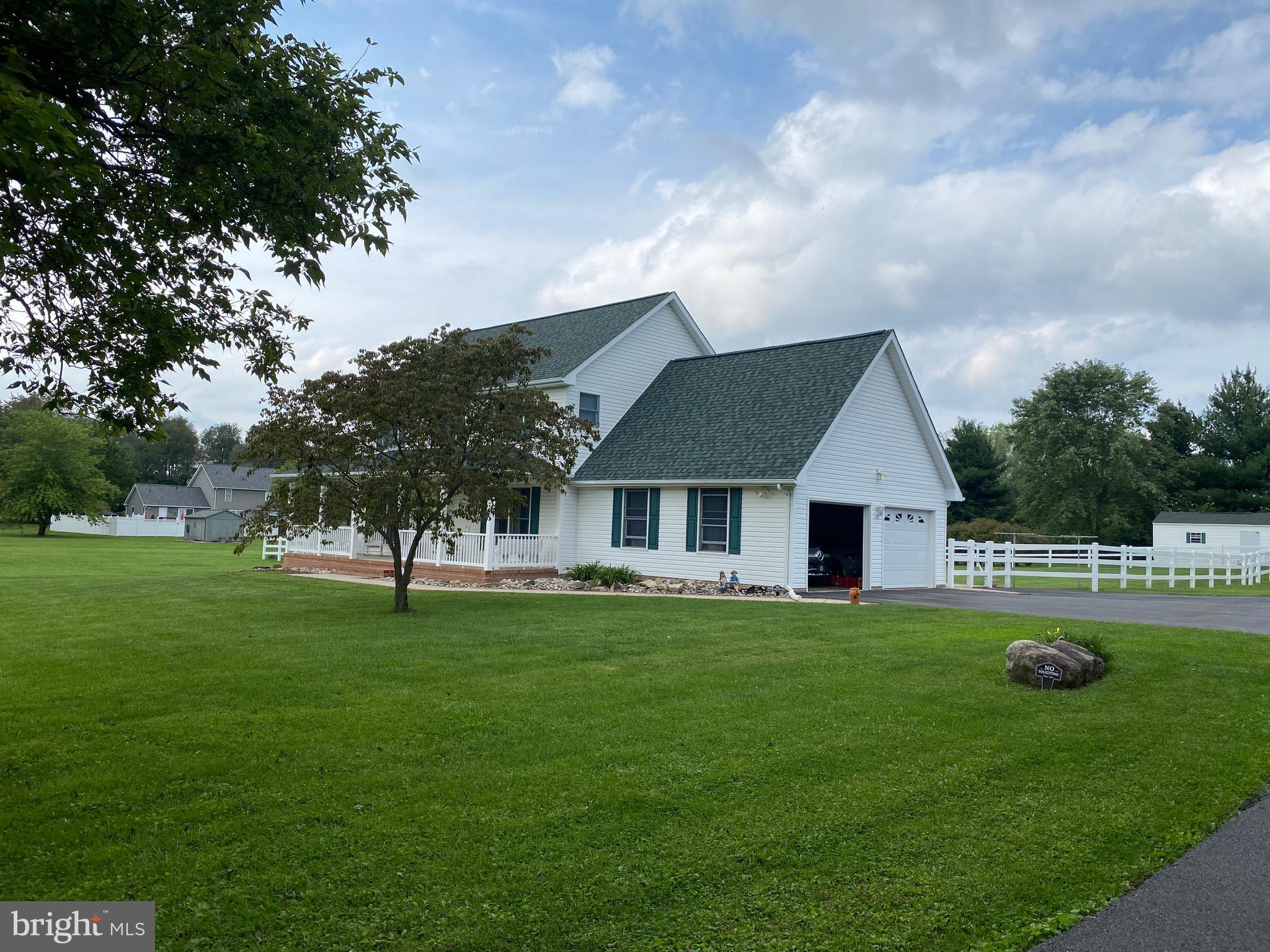 GLENDALE ESTATES - Residential