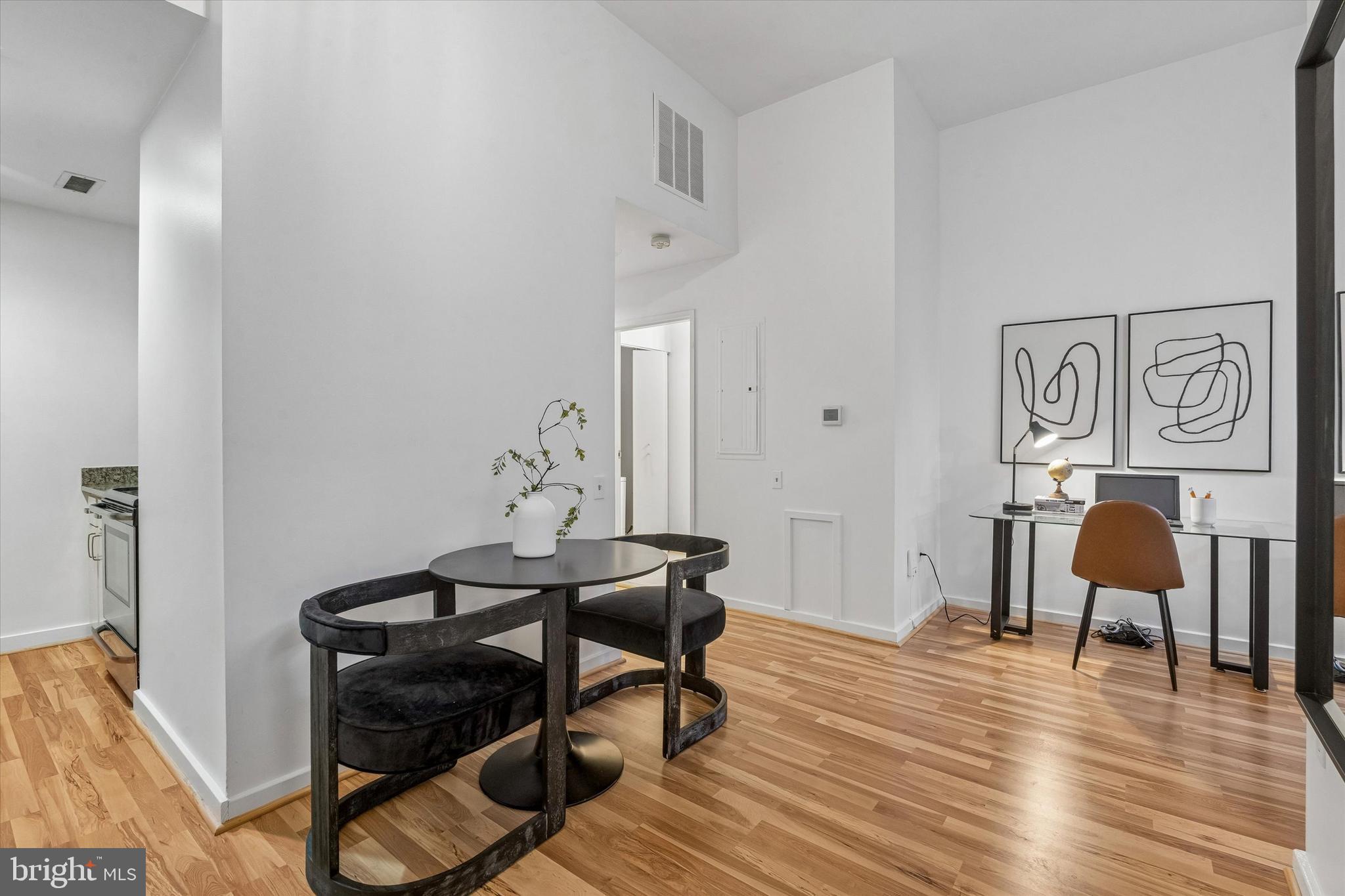 OLD CITY - Residential