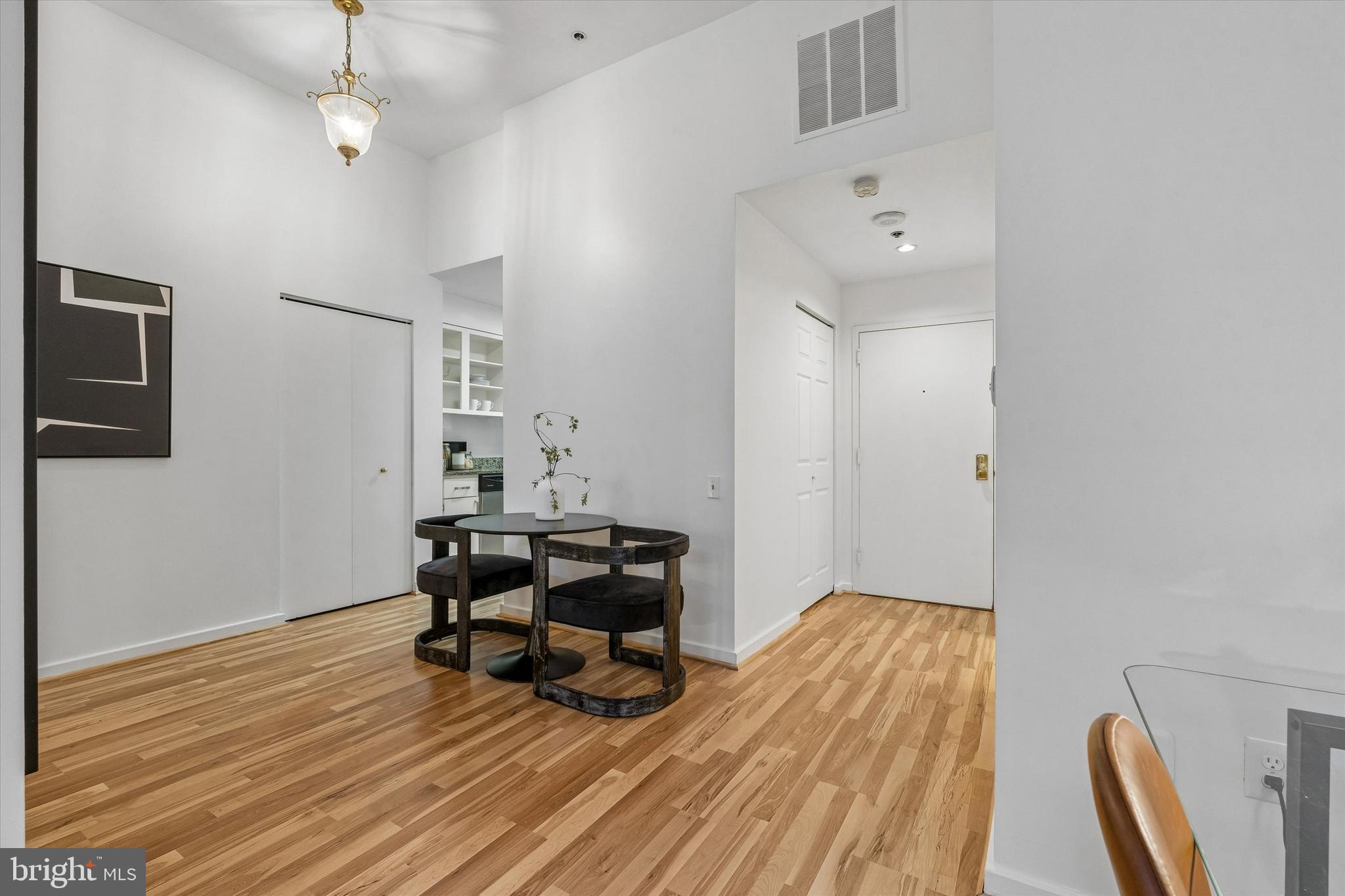 OLD CITY - Residential