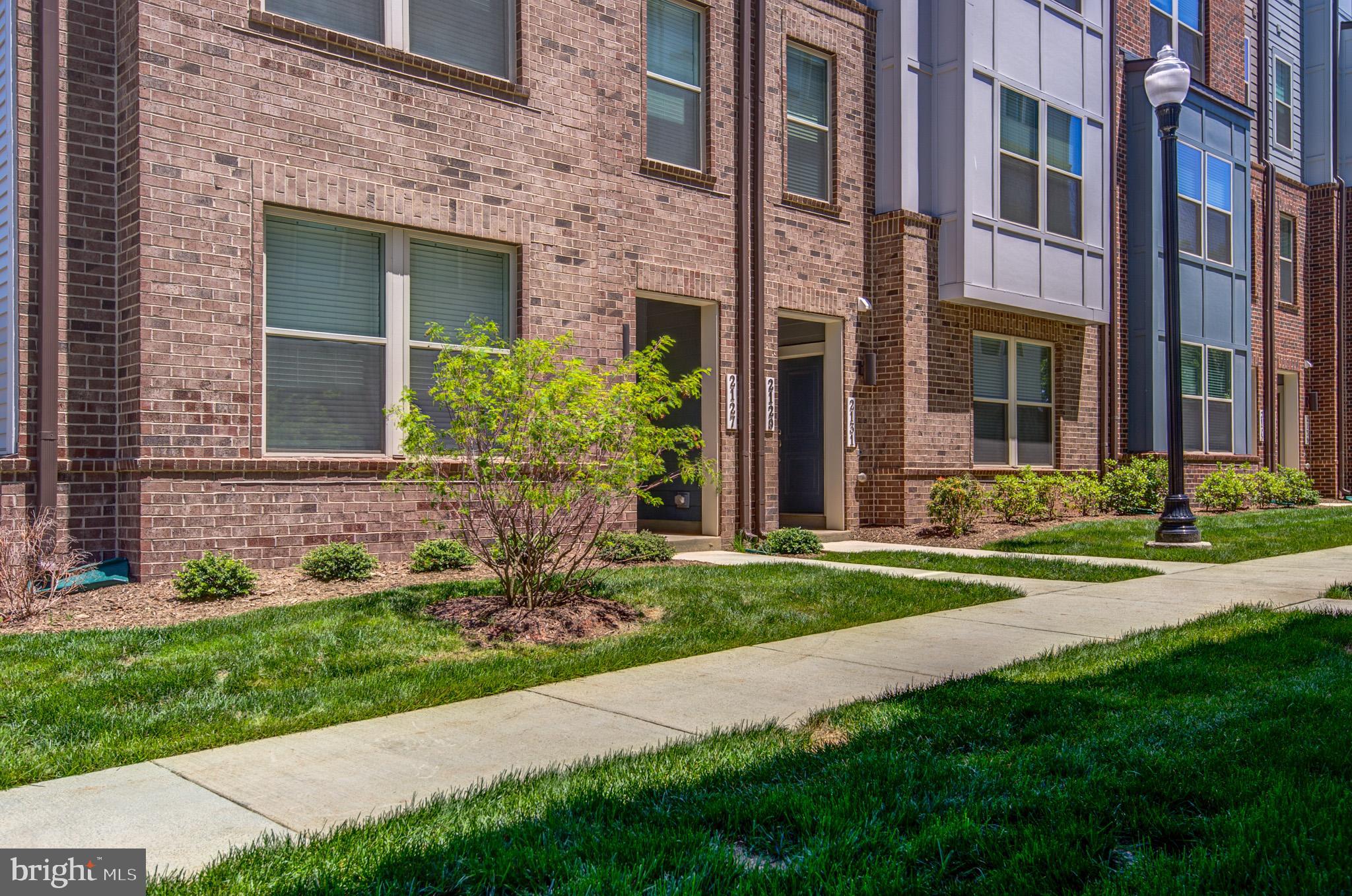 2127 GLACIER ROAD 86