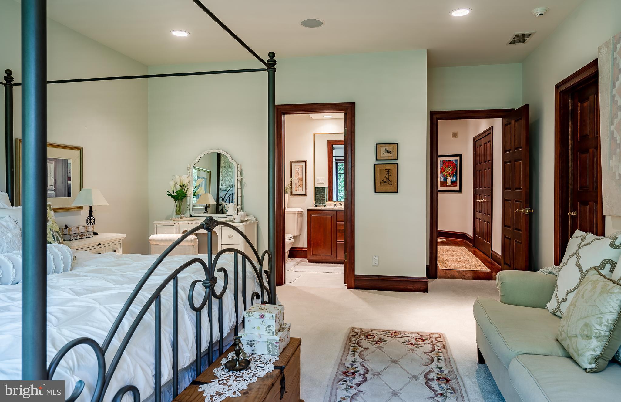 BITTERSWEET - Residential