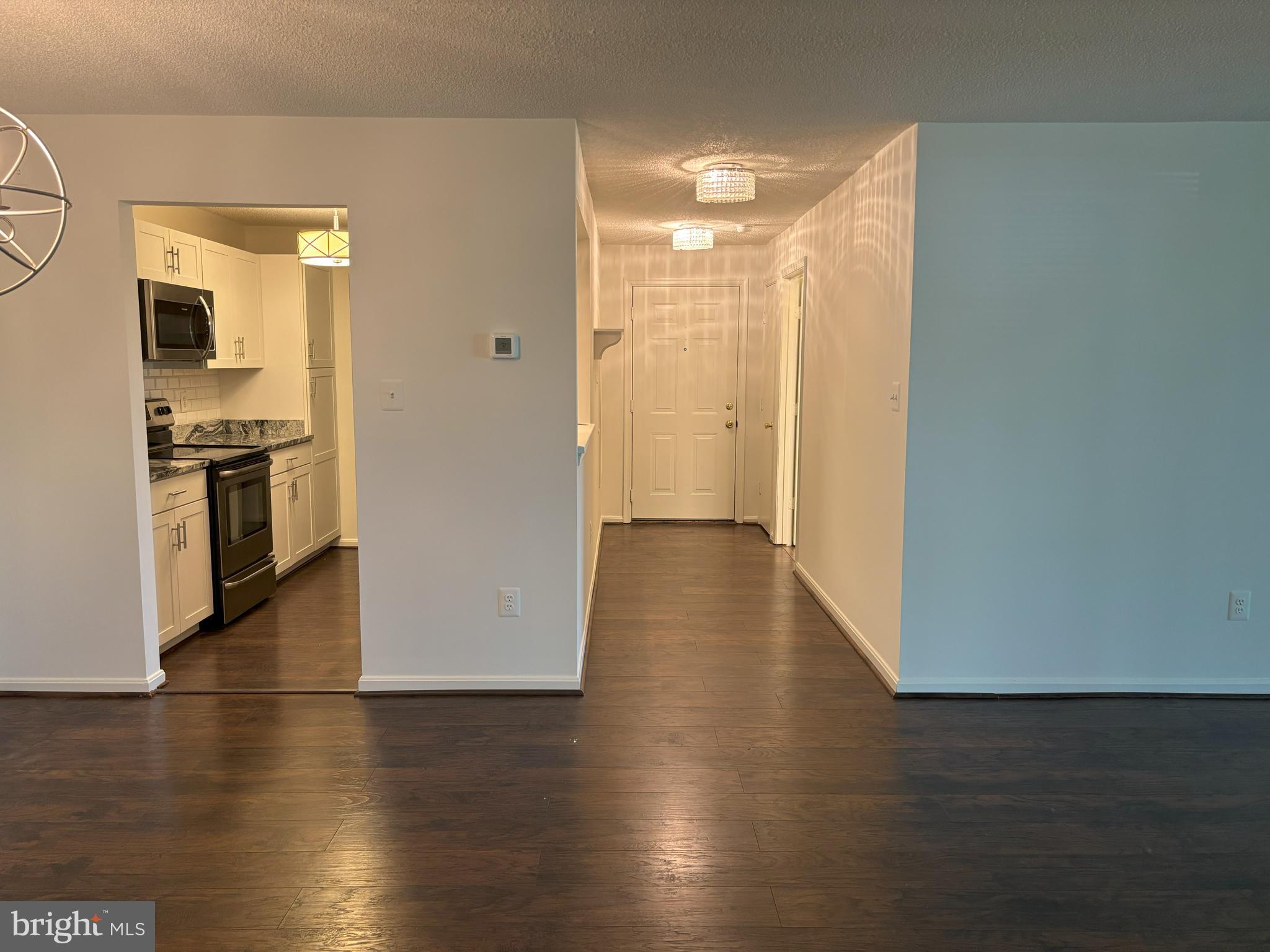 CHURCHILL VIEW - Residential Lease