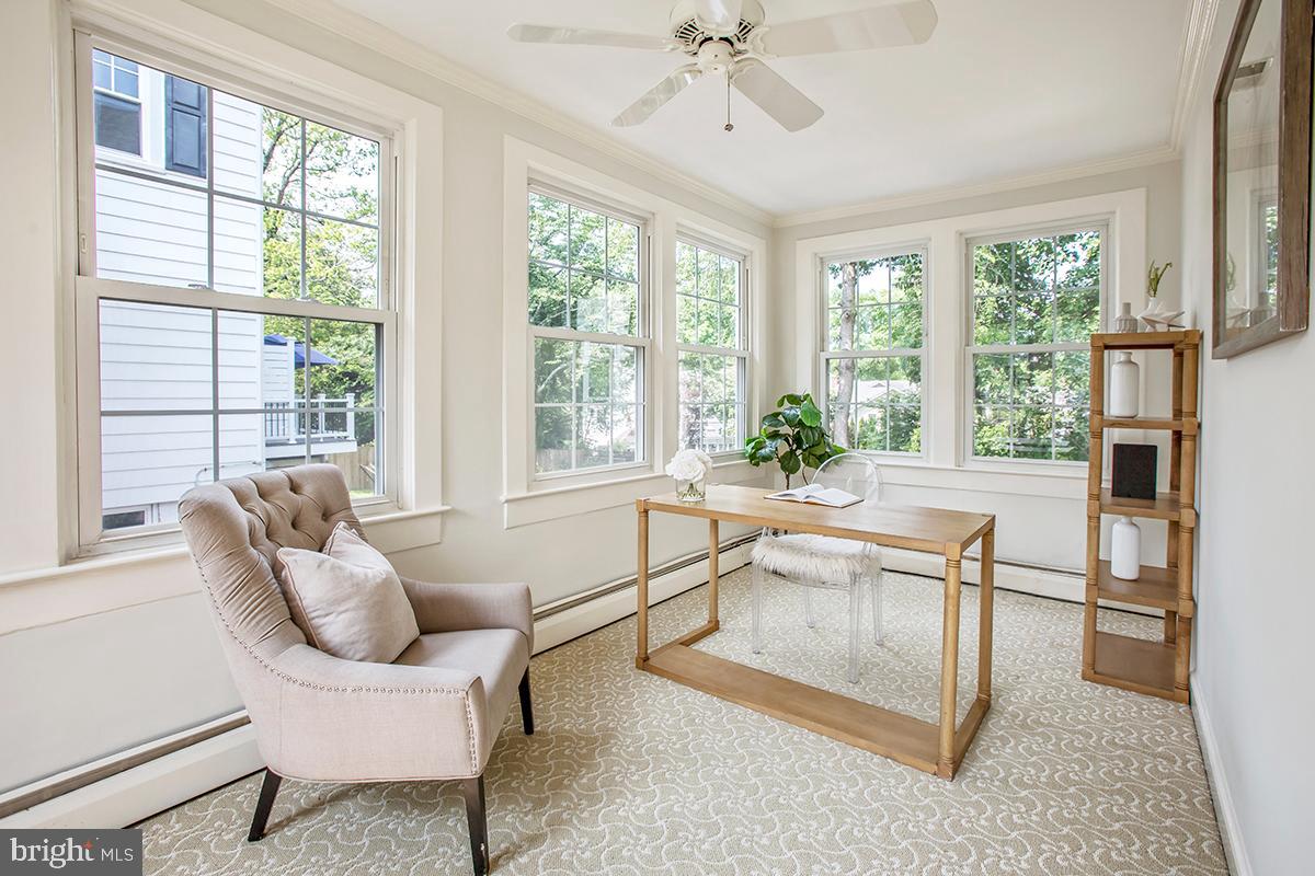 CHEVY CHASE - Residential