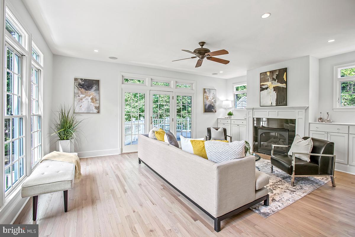 CHEVY CHASE - Residential