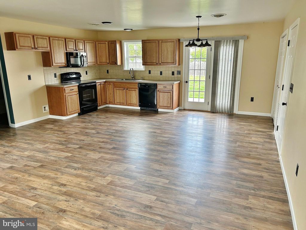 Photo of 164 PENN OAK DR, BAINBRIDGE, PA 17502 (MLS # PALA2038984)