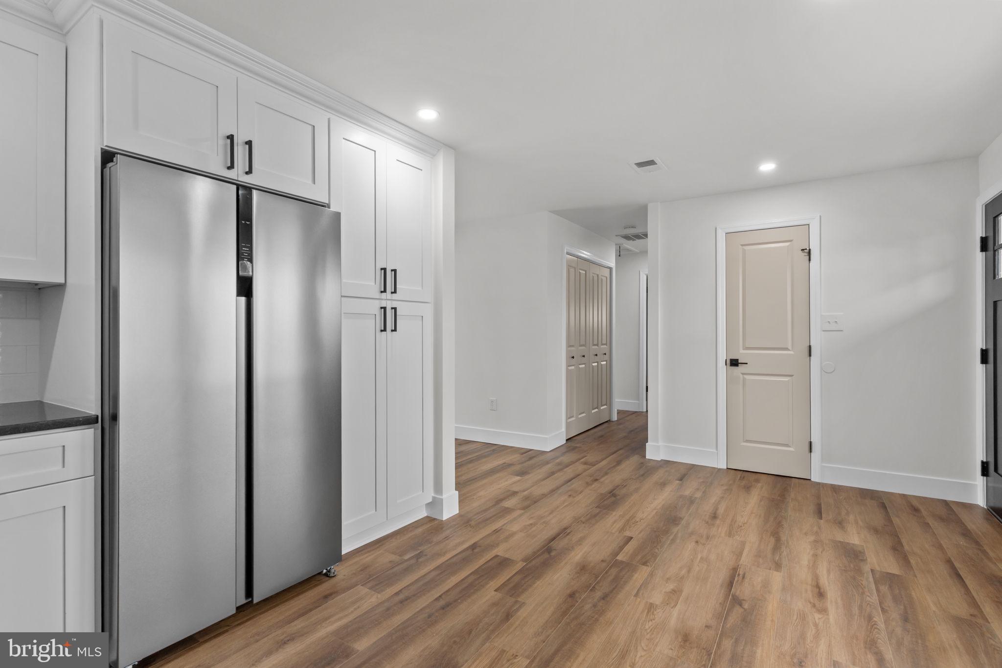 PINEWOOD - Residential Lease