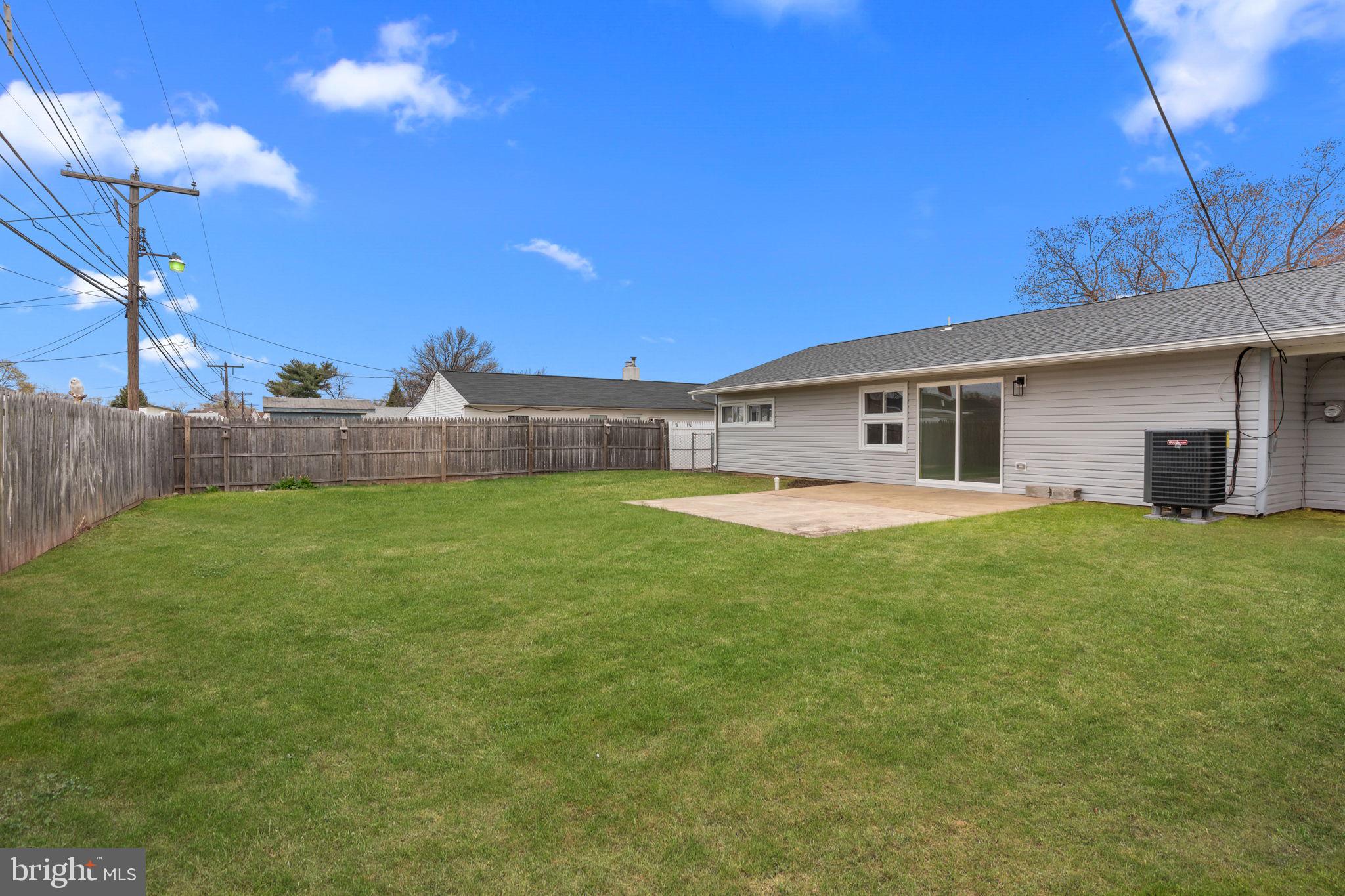 PINEWOOD - Residential Lease