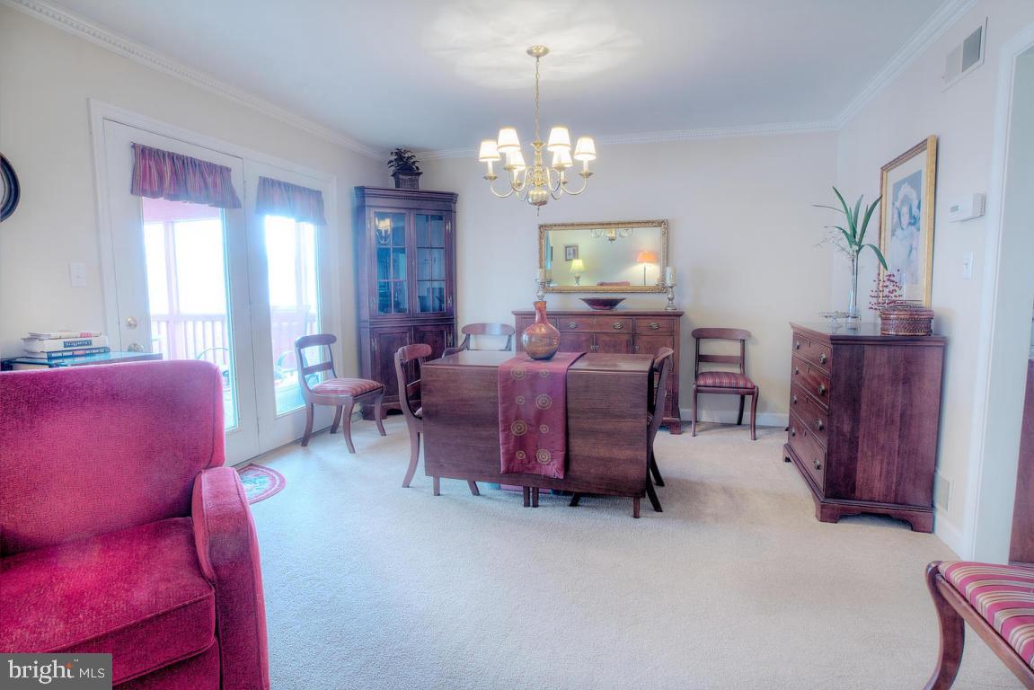 WOODS EDGE - Residential