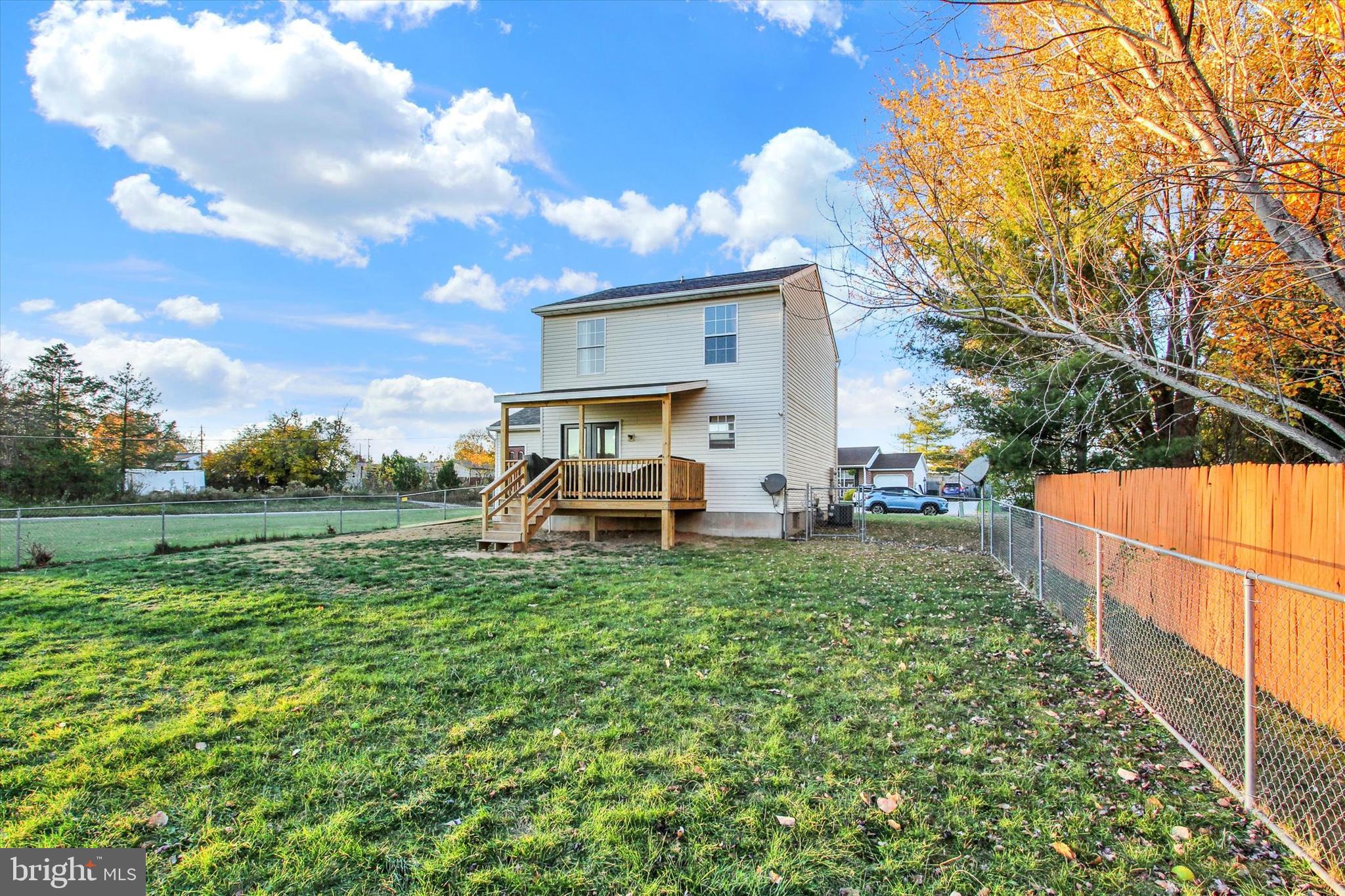 ABBOTTS MANOR - Residential