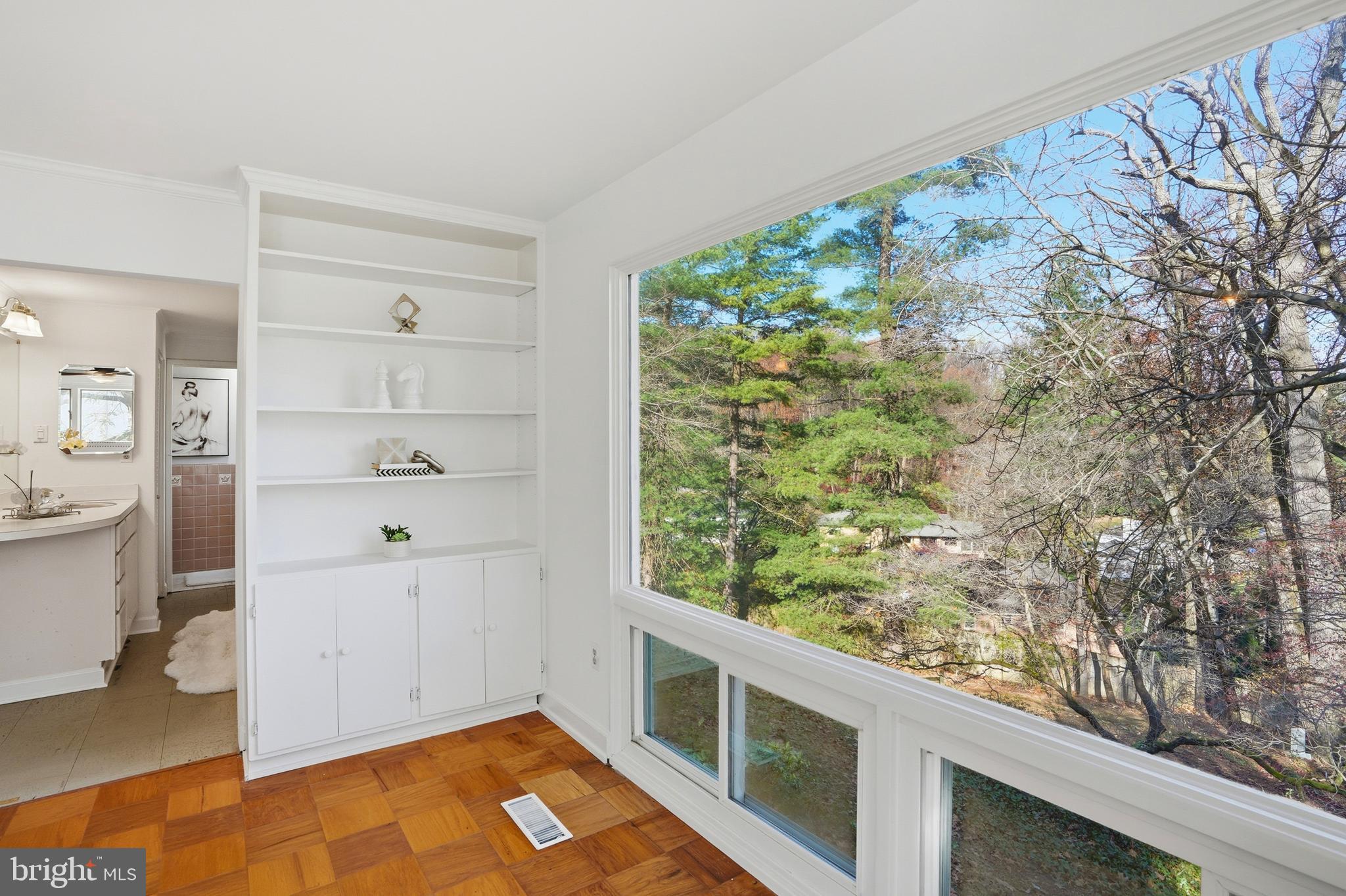 DOVER BALMORAL RIVERWOOD - Residential