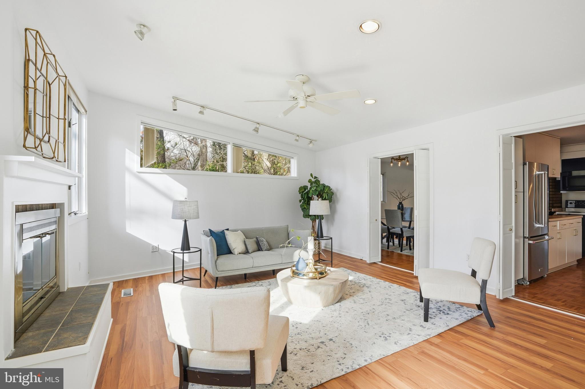 DOVER BALMORAL RIVERWOOD - Residential